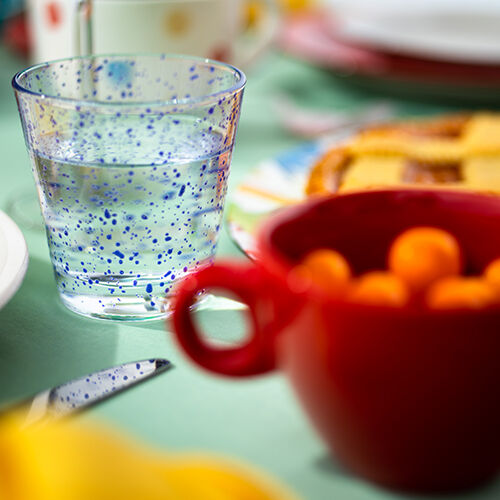 Come apparecchiare una tavola per cena tra amici 3