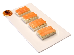 Tartine con Salmone Affumicato e Maionese Fresca
