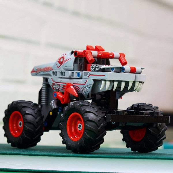 LEGO Technic Pull-back Monster Jam™ ThunderROARus™