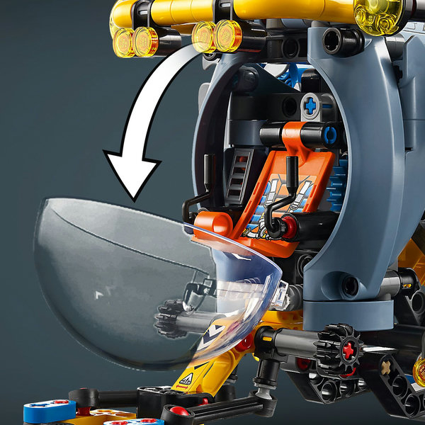 LEGO Technic Sottomarino per esplorazioni abissali