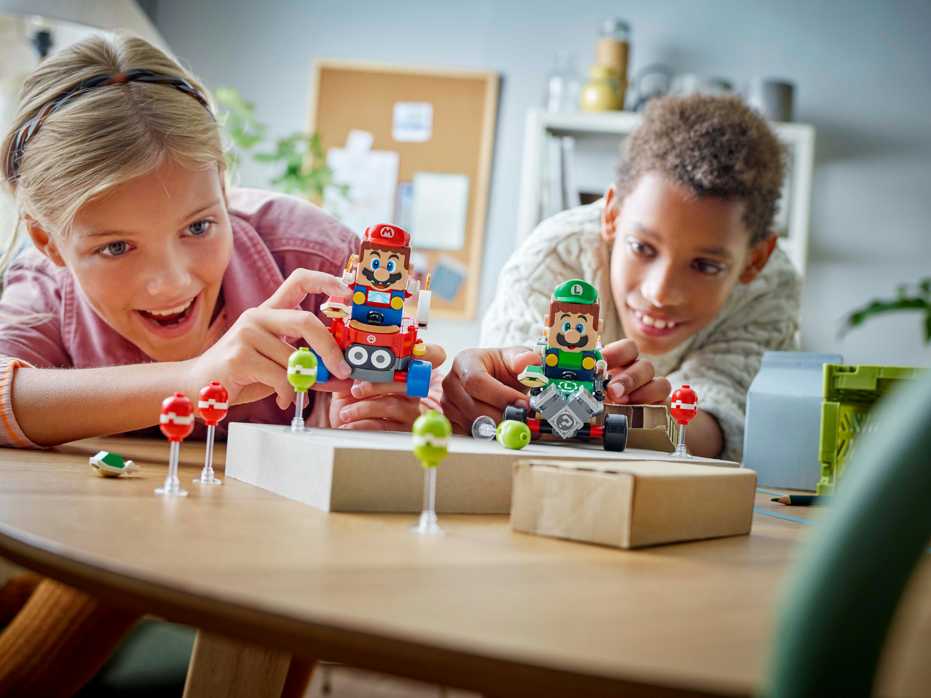 LEGO Super Mario Mario Kart&trade;: Baby Mario vs Baby Luigi