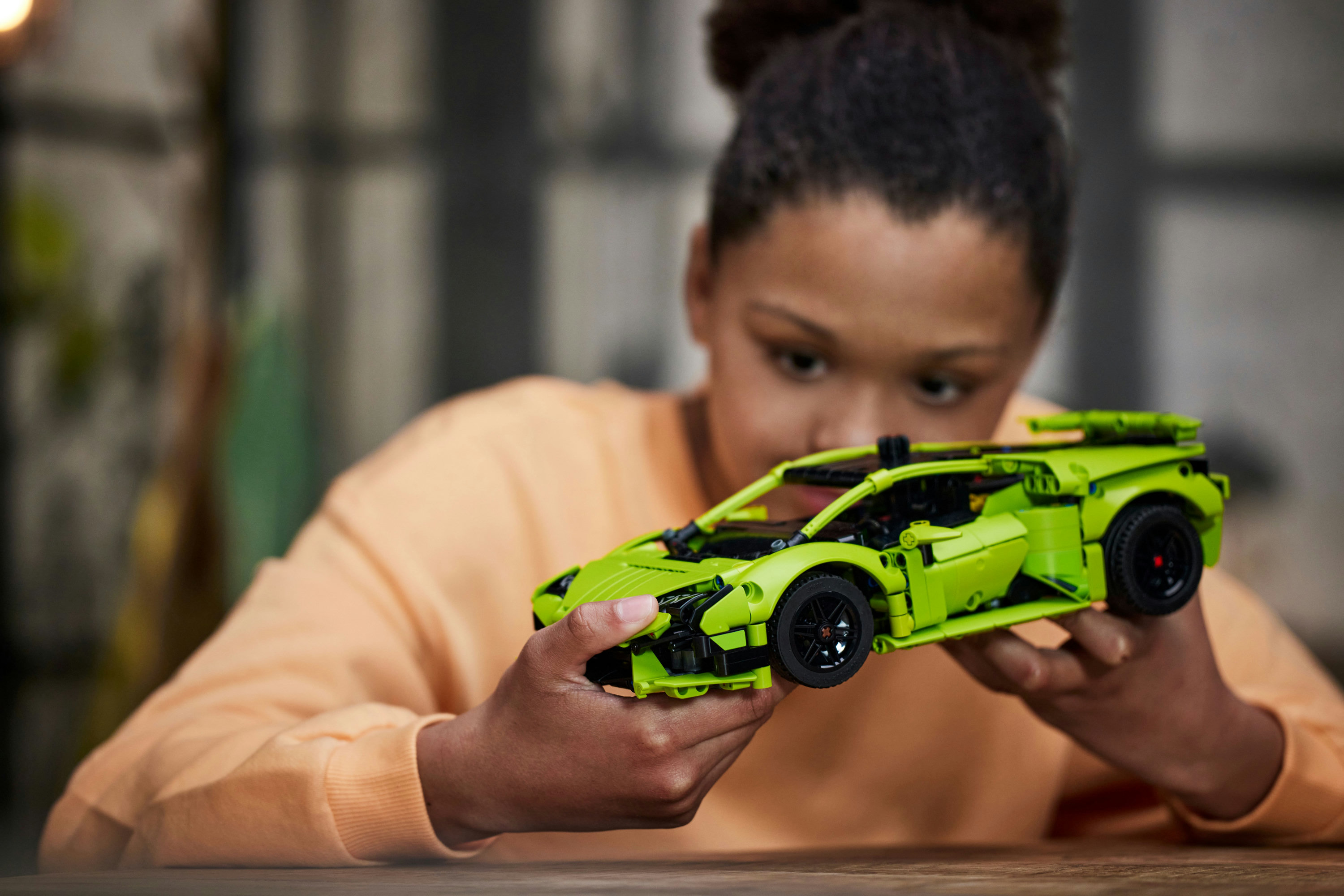 LEGO Technic Lamborghini Hurac&aacute;n Tecnica