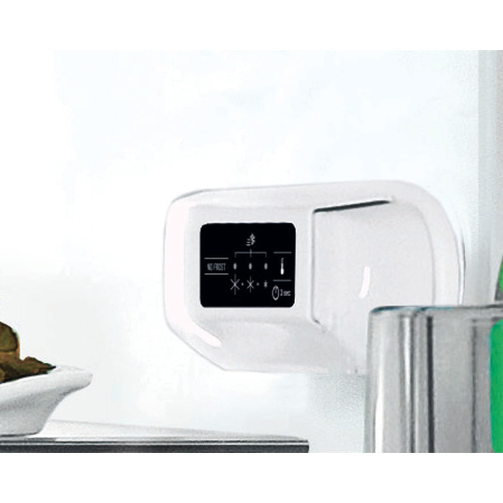 Hotpoint Ariston Frigorifero combinato HA8 SN1E X