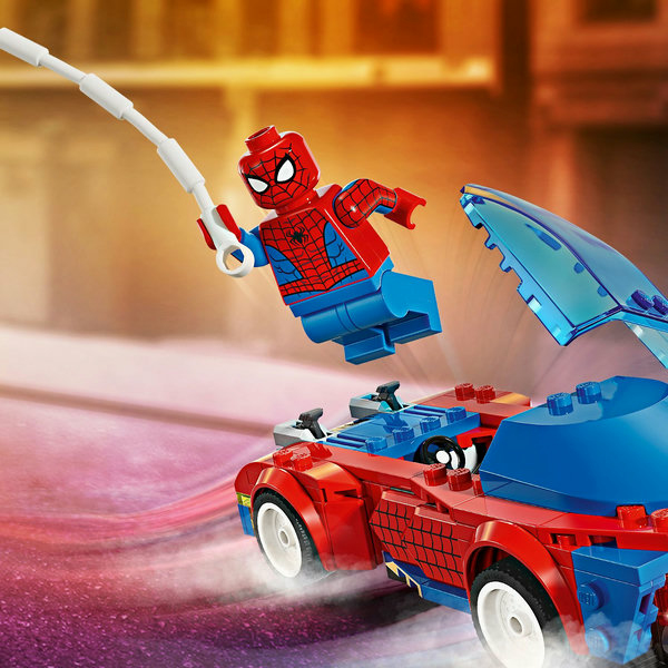 LEGO Auto da corsa di Spider-Man e Venom Goblin