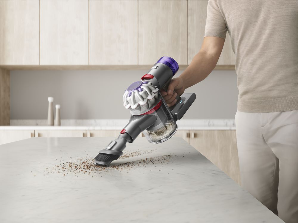 Dyson Aspirapolvere V8 Advance