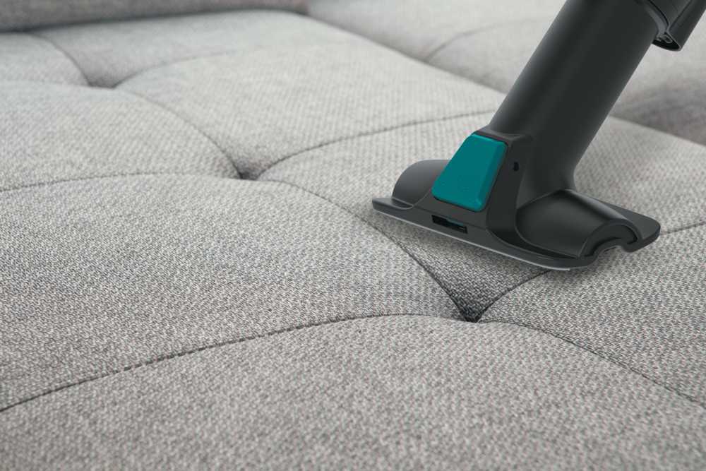 Hoover FDHM22 011 Aspirapolvere a bastone 2 in 1 Batteria Secco Tessuto Senza sacchetto 0,7 L Nero