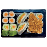 Snacking Box: 2 Sandwich Salmone, 6 Crunch Spicy Vegetariano, 4 Maki Salmone, 4 Cristal Salmone