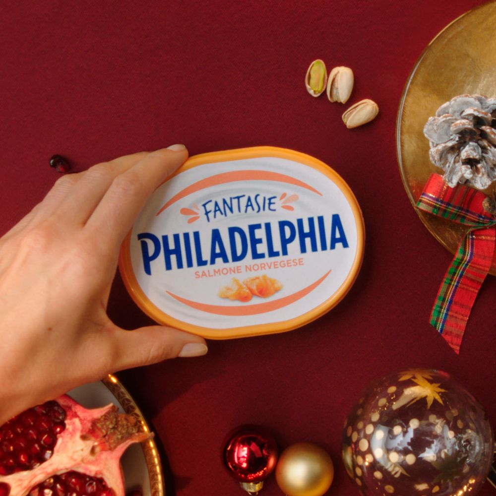 Philadelphia Fantasie al Salmone Norvegese Latticino Fresco e Cremoso Vaschetta 150g