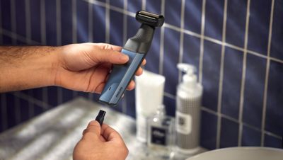 Philips BODYGROOM Series 3000 Rasoio delicato Bodygroom utilizzabile sotto la doccia