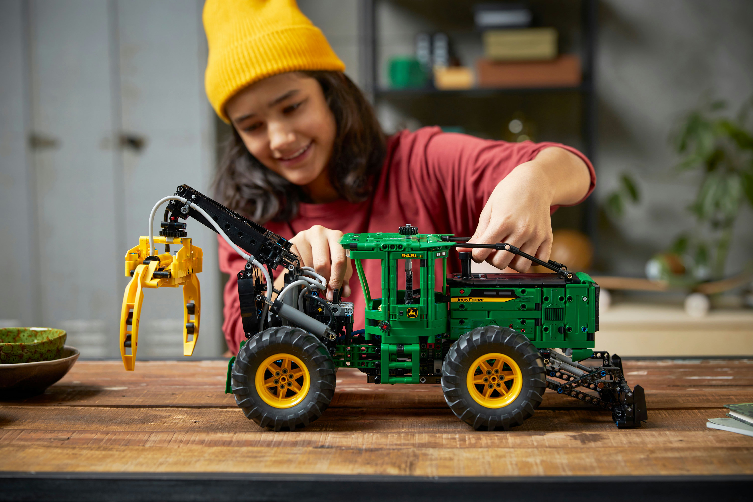 LEGO Technic Trattore John Deere 948L-II