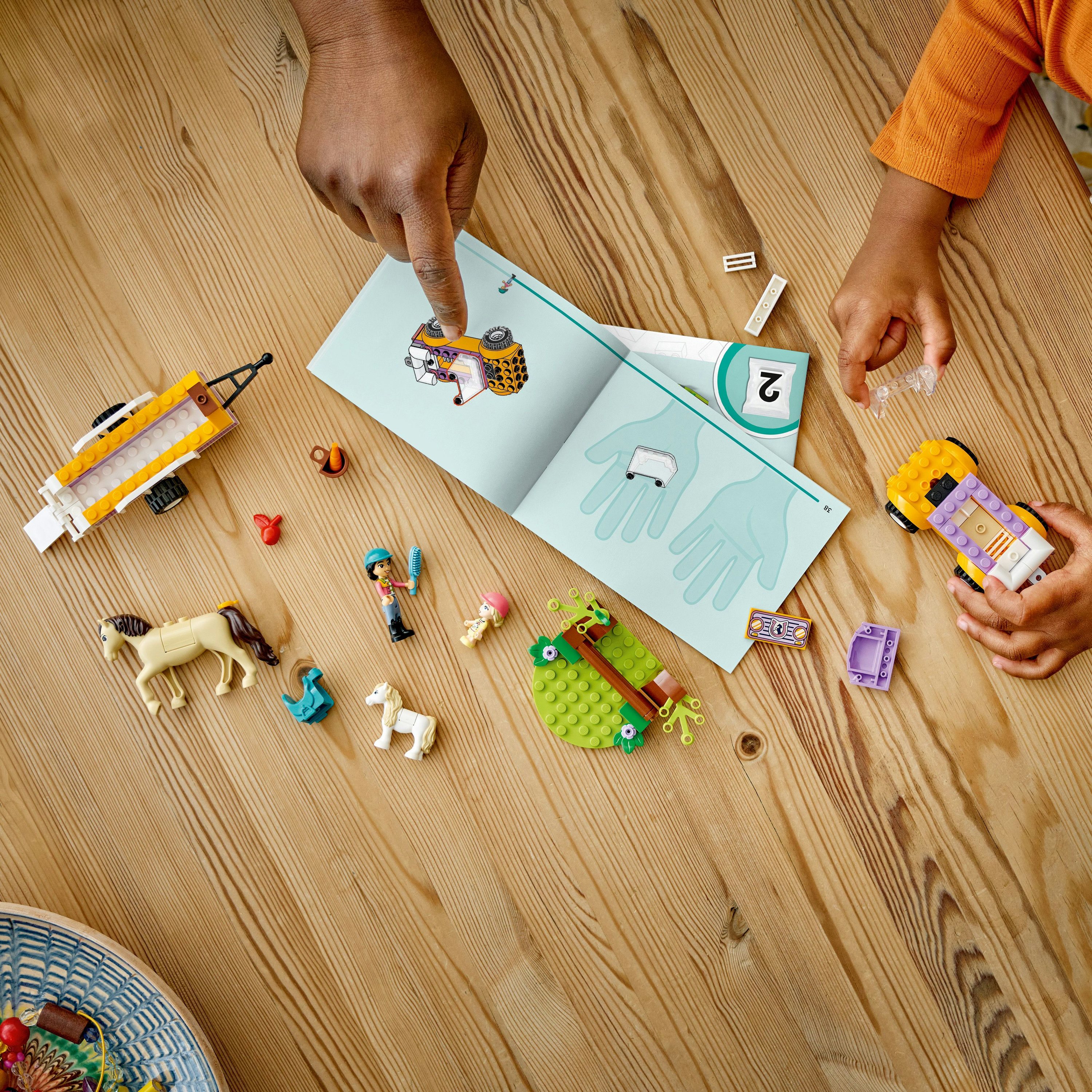 LEGO Friends Rimorchio con cavallo e pony