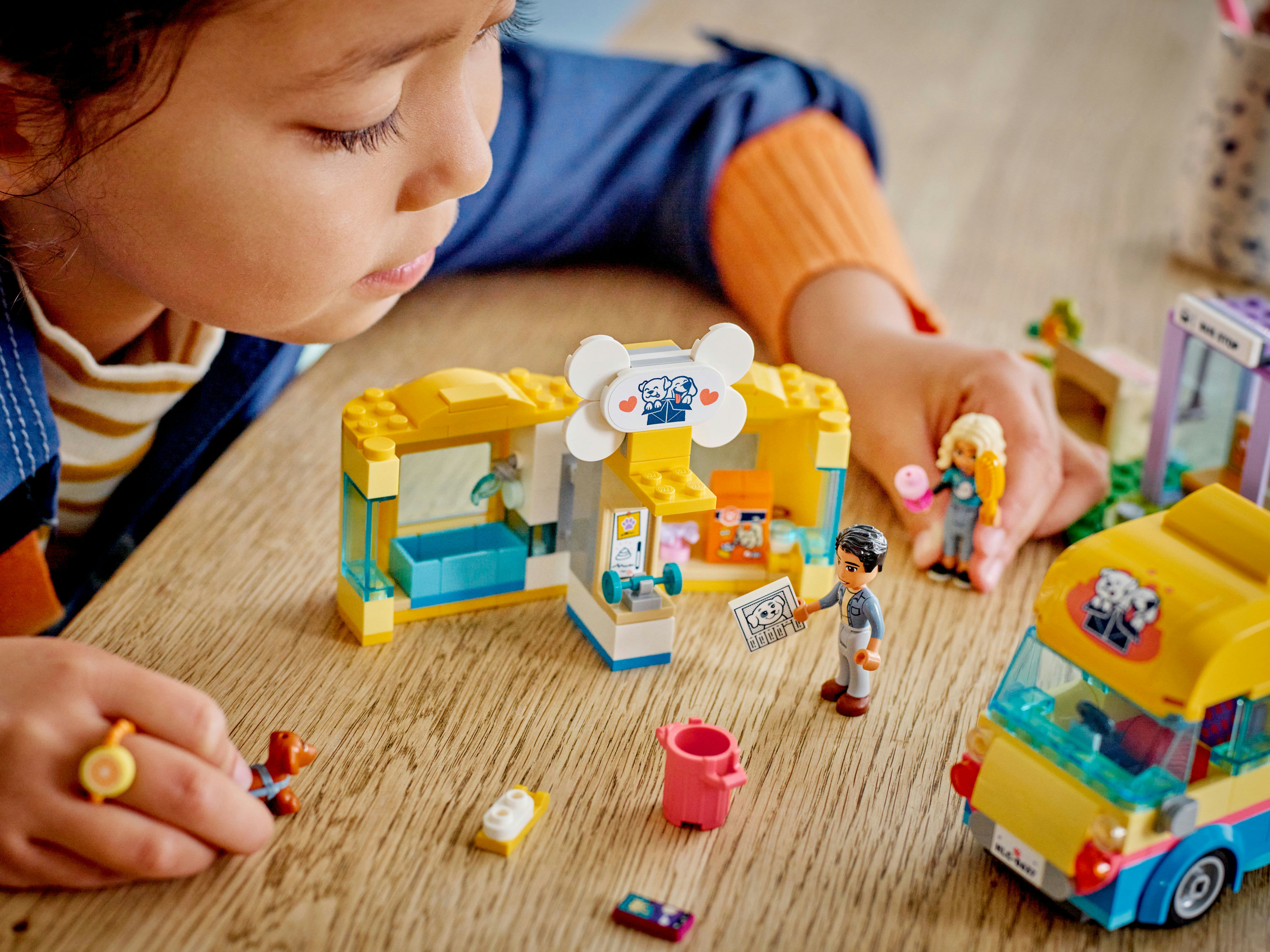LEGO Friends Furgone di soccorso dei cani