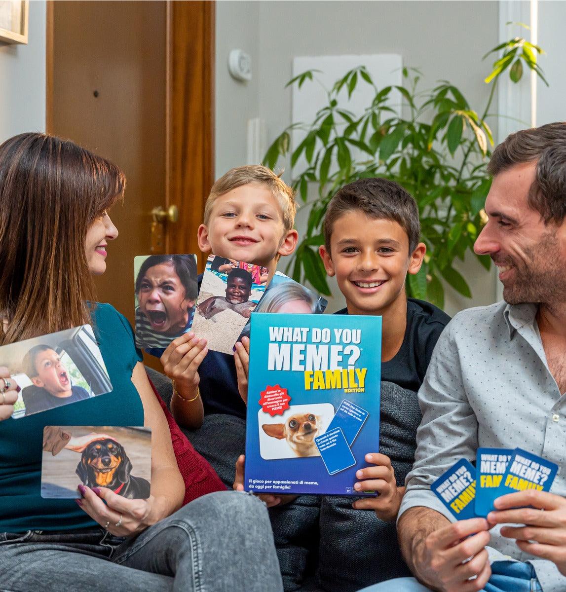 Rocco Giocattoli What Do You Meme? Family Edition Gioco da tavolo Festa