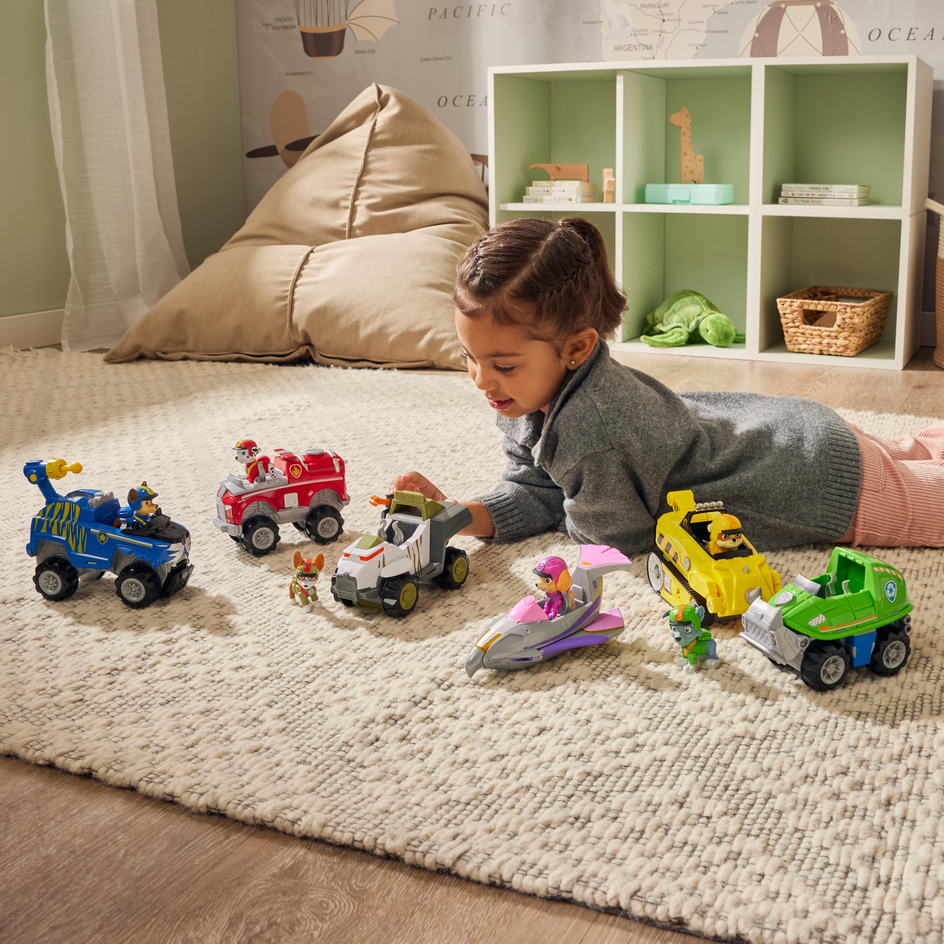 PAW Patrol Jungle Pups, Tiger Vehicle di Chase, veicolo giocattolo con action figure da collezione, giocattoli per bambini e bambine dai 3 anni in su