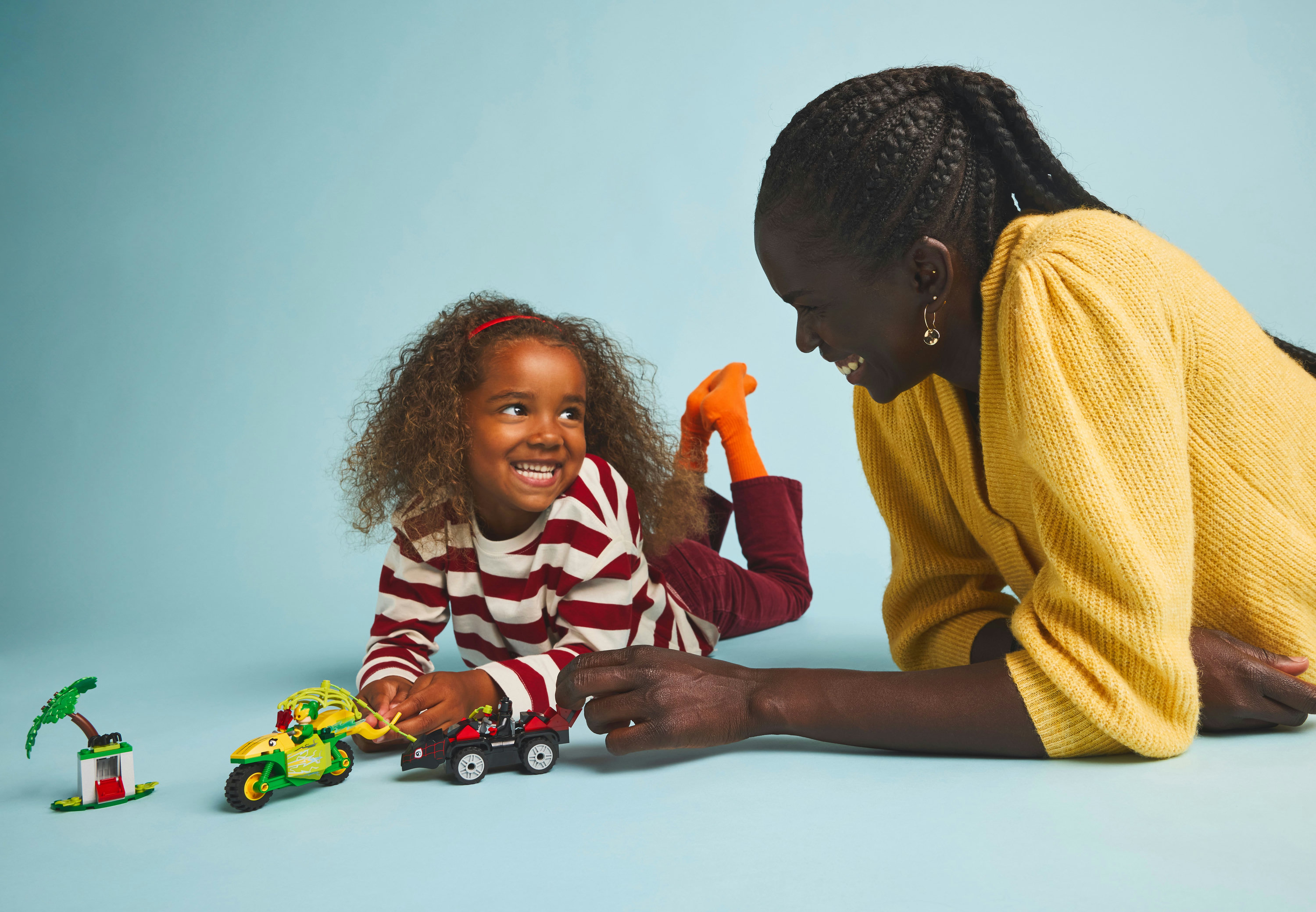 LEGO Inseguimento sui dino-veicoli di Spin ed Electro