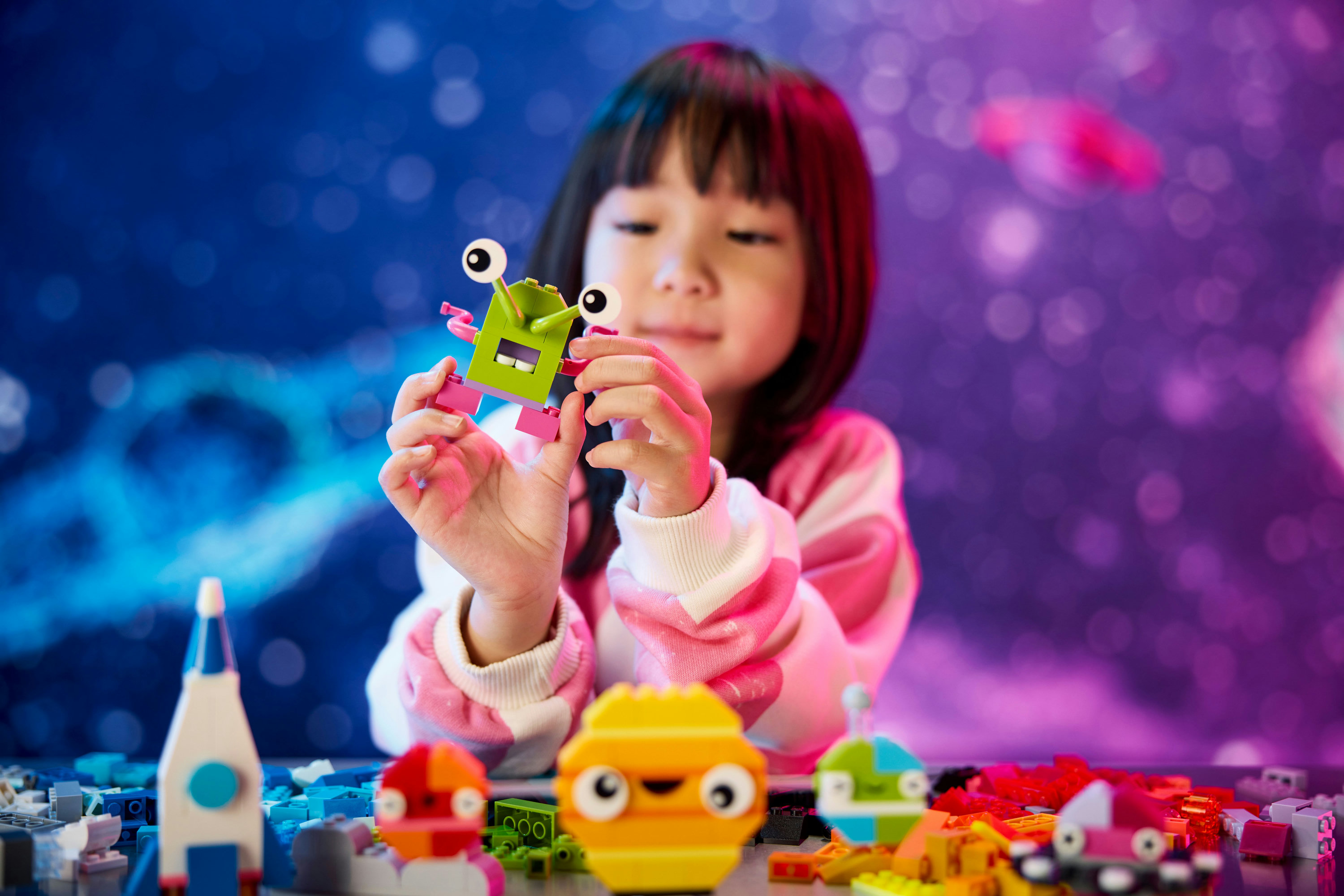 LEGO Classic Pianeti dello spazio creativi