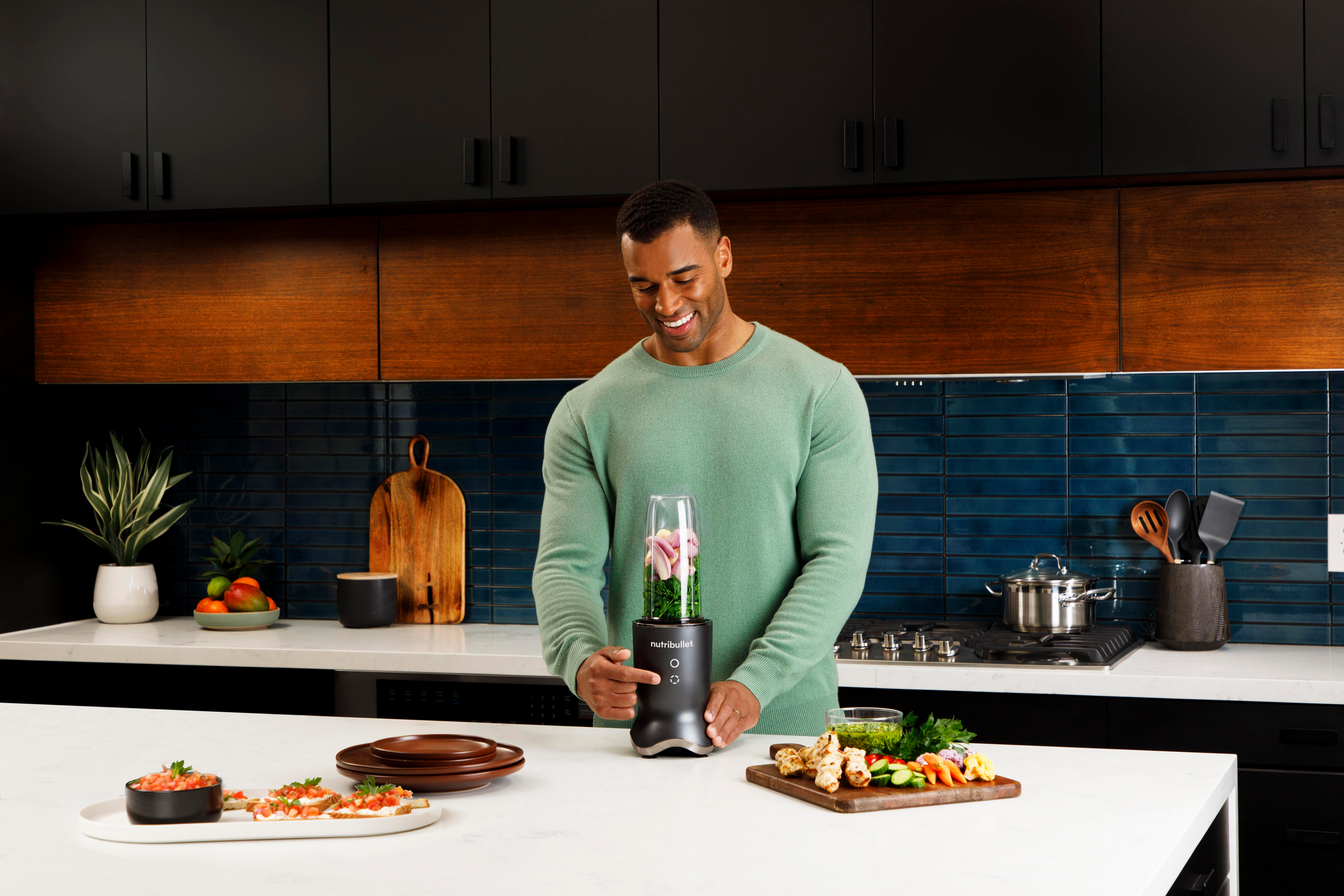 NutriBullet NB1206DGCC 0,9 L Frullatore da tavolo 1200 W Nero, Trasparente