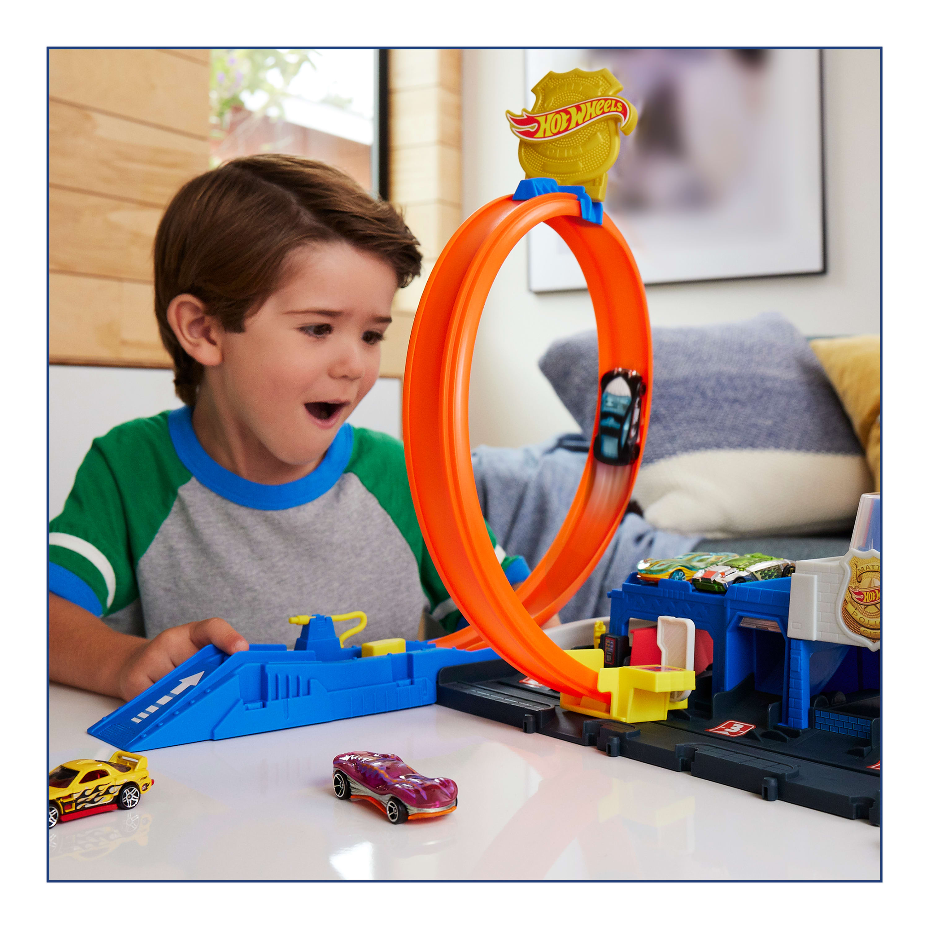 Hot Wheels City JBM71 veicolo giocattolo