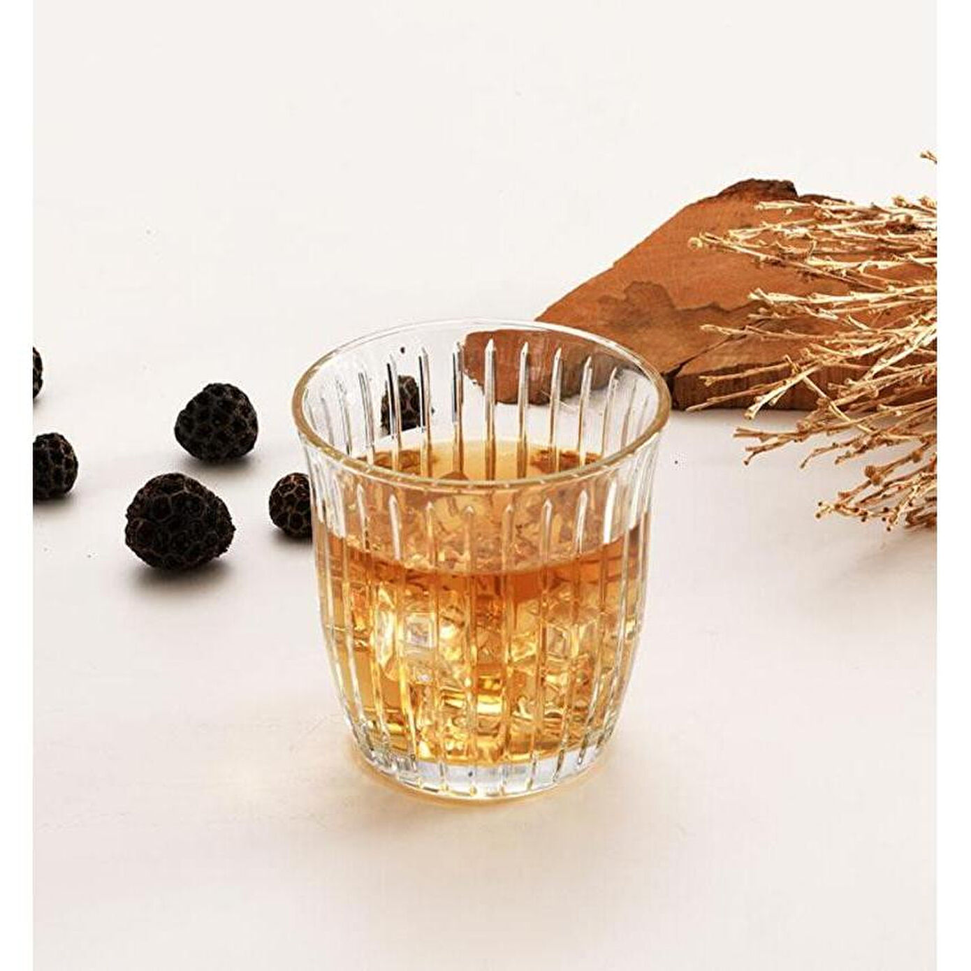 Karaca 8693357603141