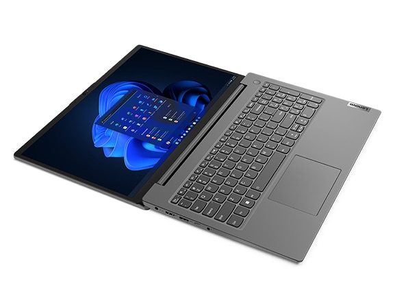 Lenovo V15 G3 IAP Intel&reg; Core&trade; i3 i3-1215U Computer portatile 39,6 cm (15.6") Full HD 8 GB DDR4-SDRAM 256 GB SSD Wi-Fi 5 (802.11ac) Windows 11 Home Italiano Nero