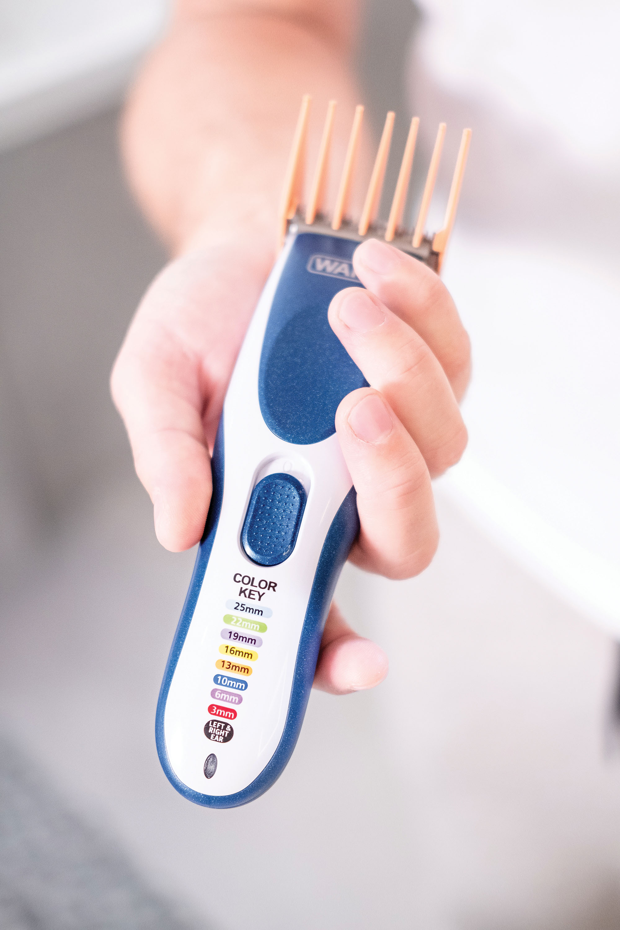 Wahl 09649-016 tagliacapelli Blu, Argento 9 Nichel-Metallo Idruro (NiMH)