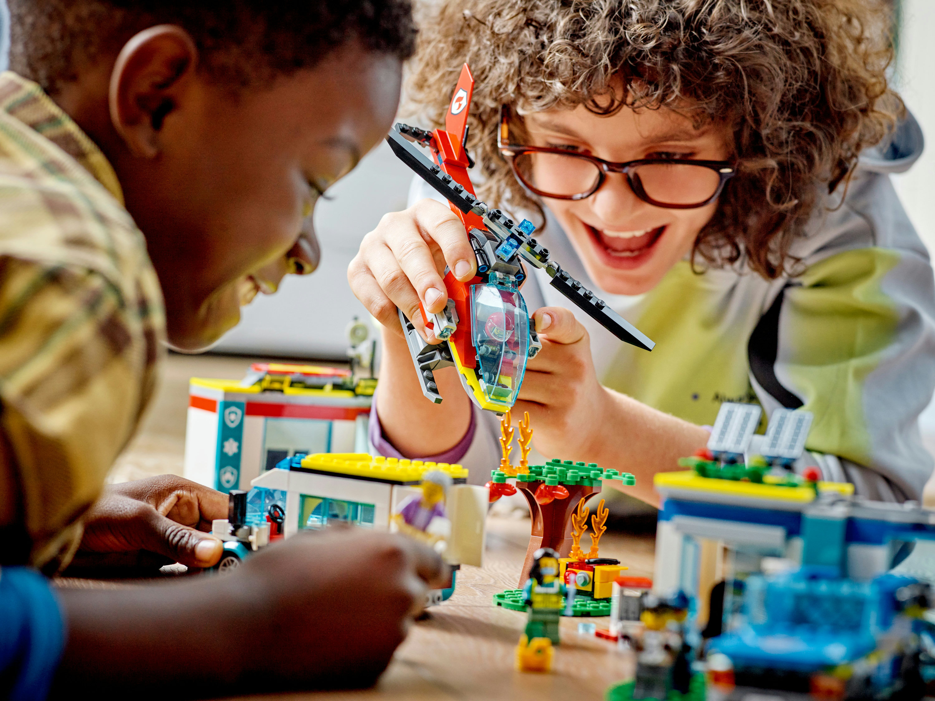 LEGO City Quartier generale veicoli d&rsquo;emergenza