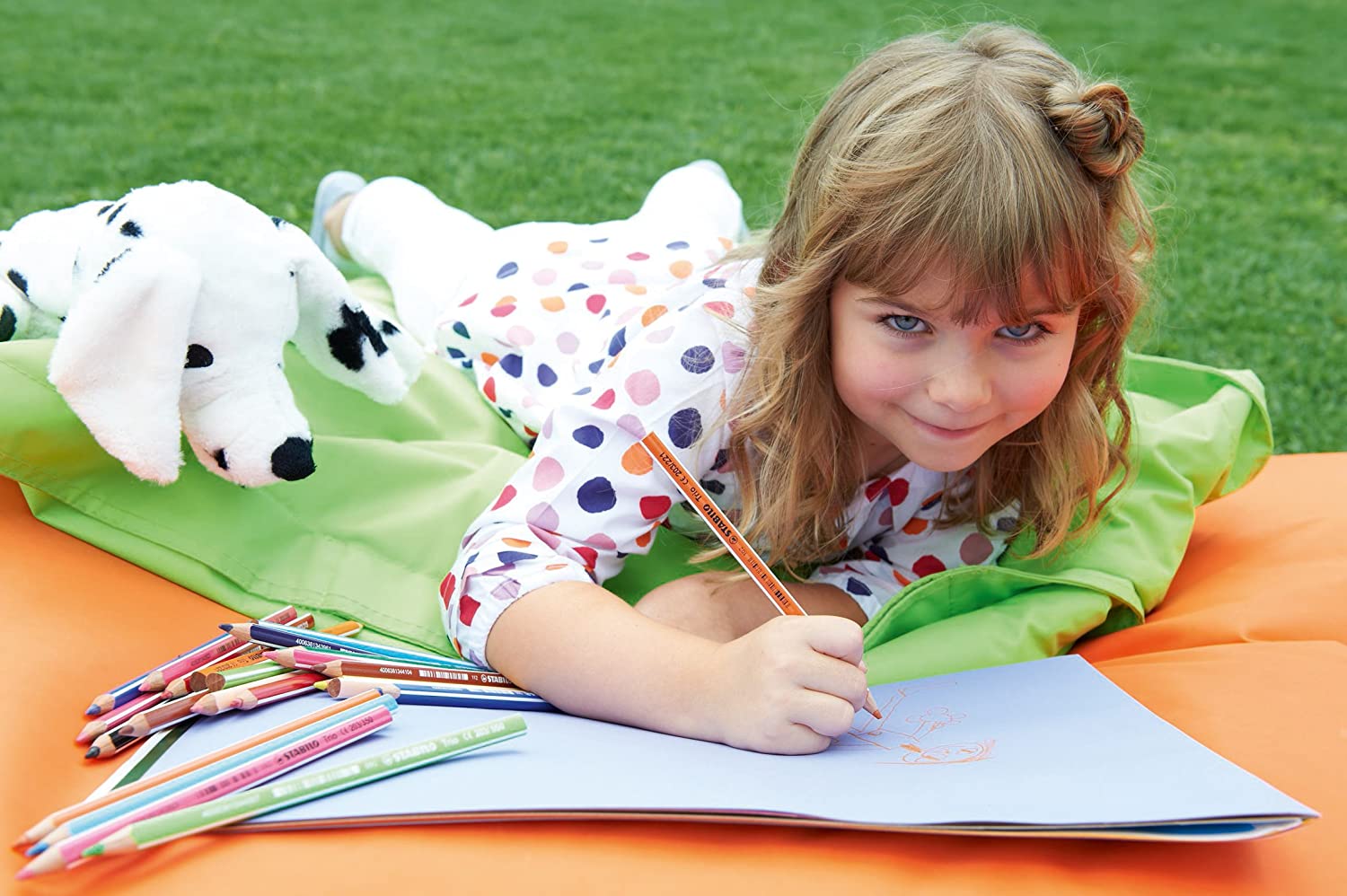 STABILO Matita colorata triangolare - Trio thick - Astuccio da 24 + temperino - Colori assortiti