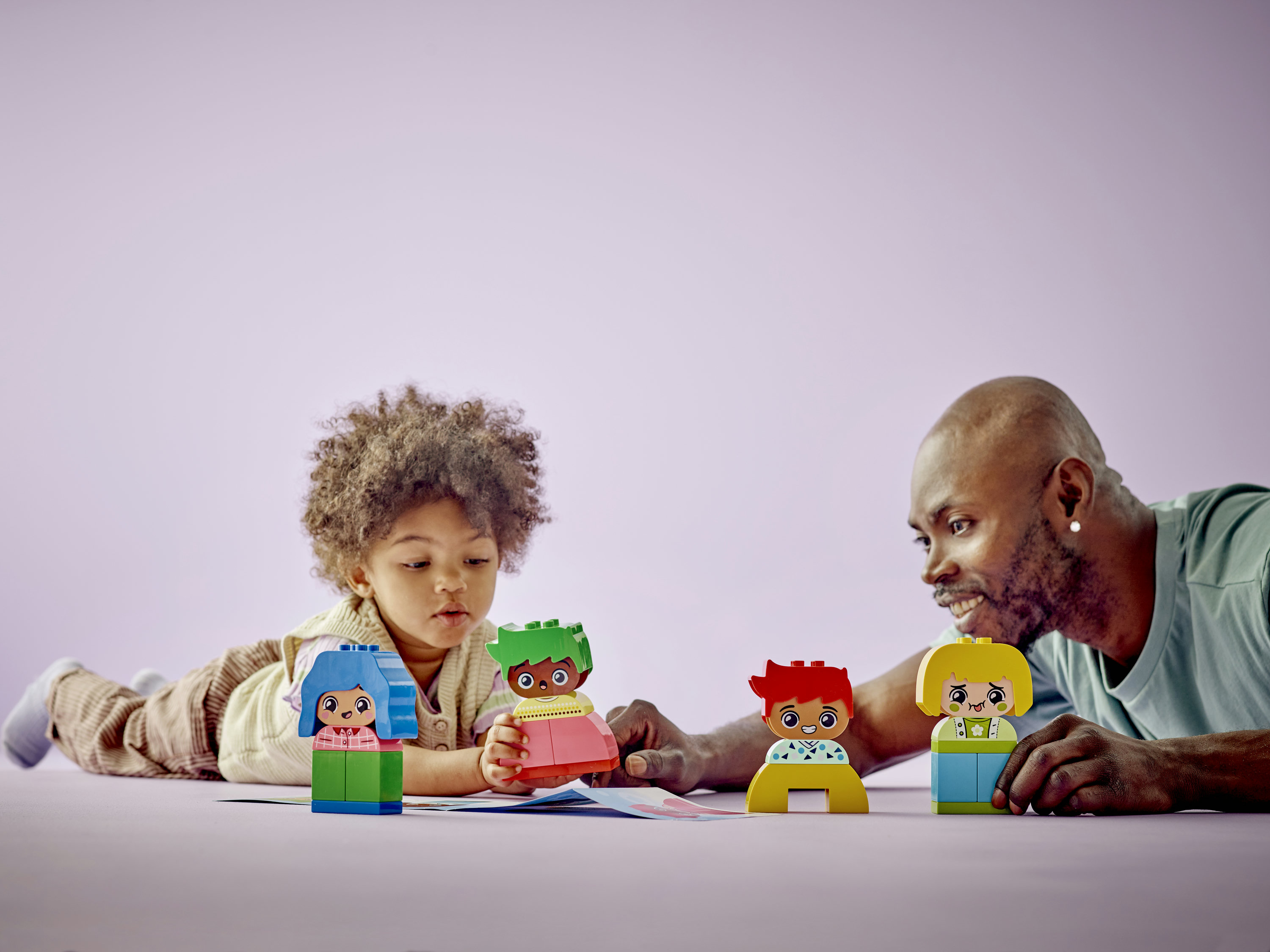 LEGO DUPLO 10415 Forti Sentimenti ed Emozioni, Giochi per Bambini da 1.5 Anni Impilabili con 23 Mattoncini e 4 Personaggi