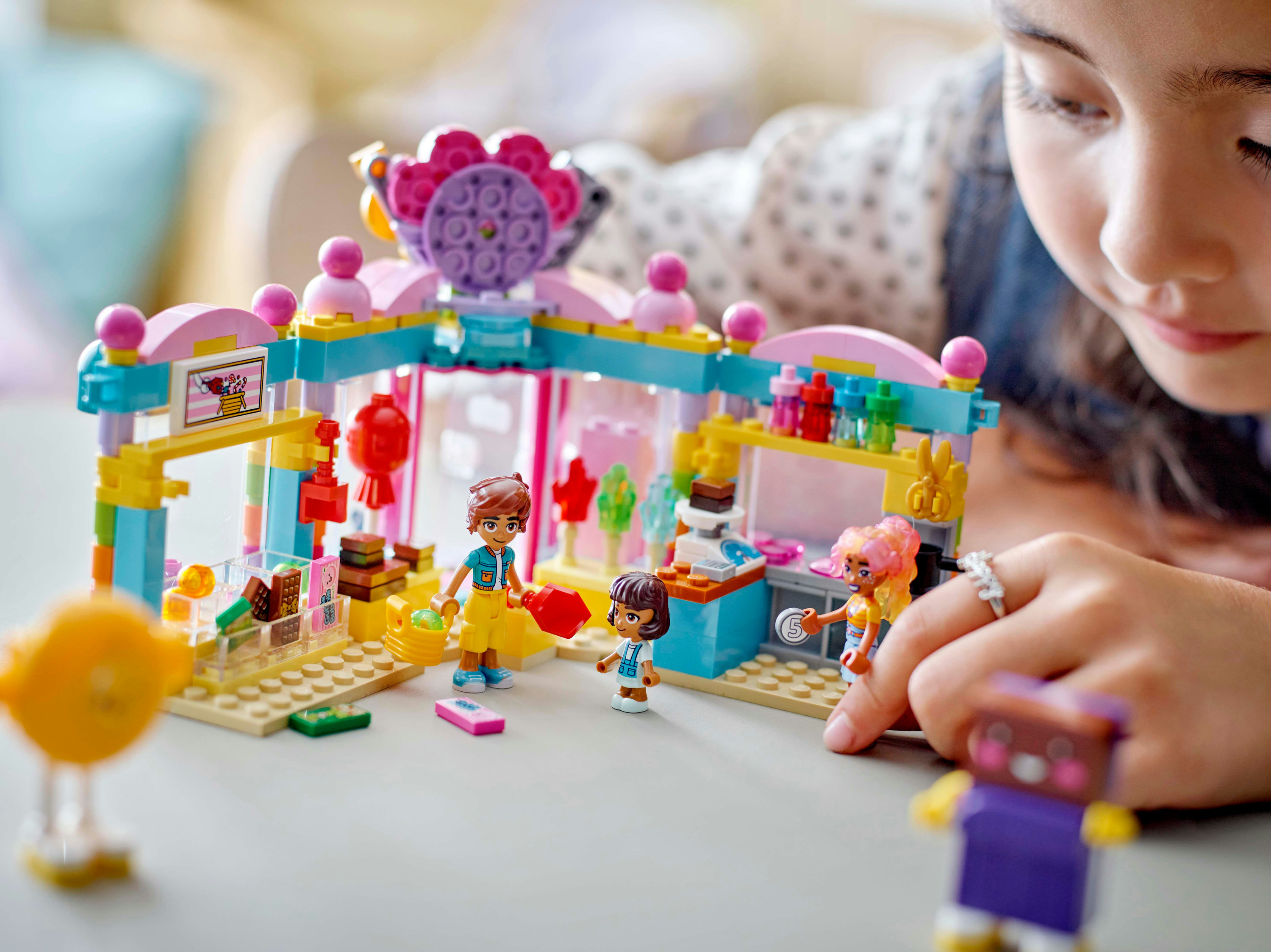 LEGO Friends Negozio di dolciumi di Heartlake City