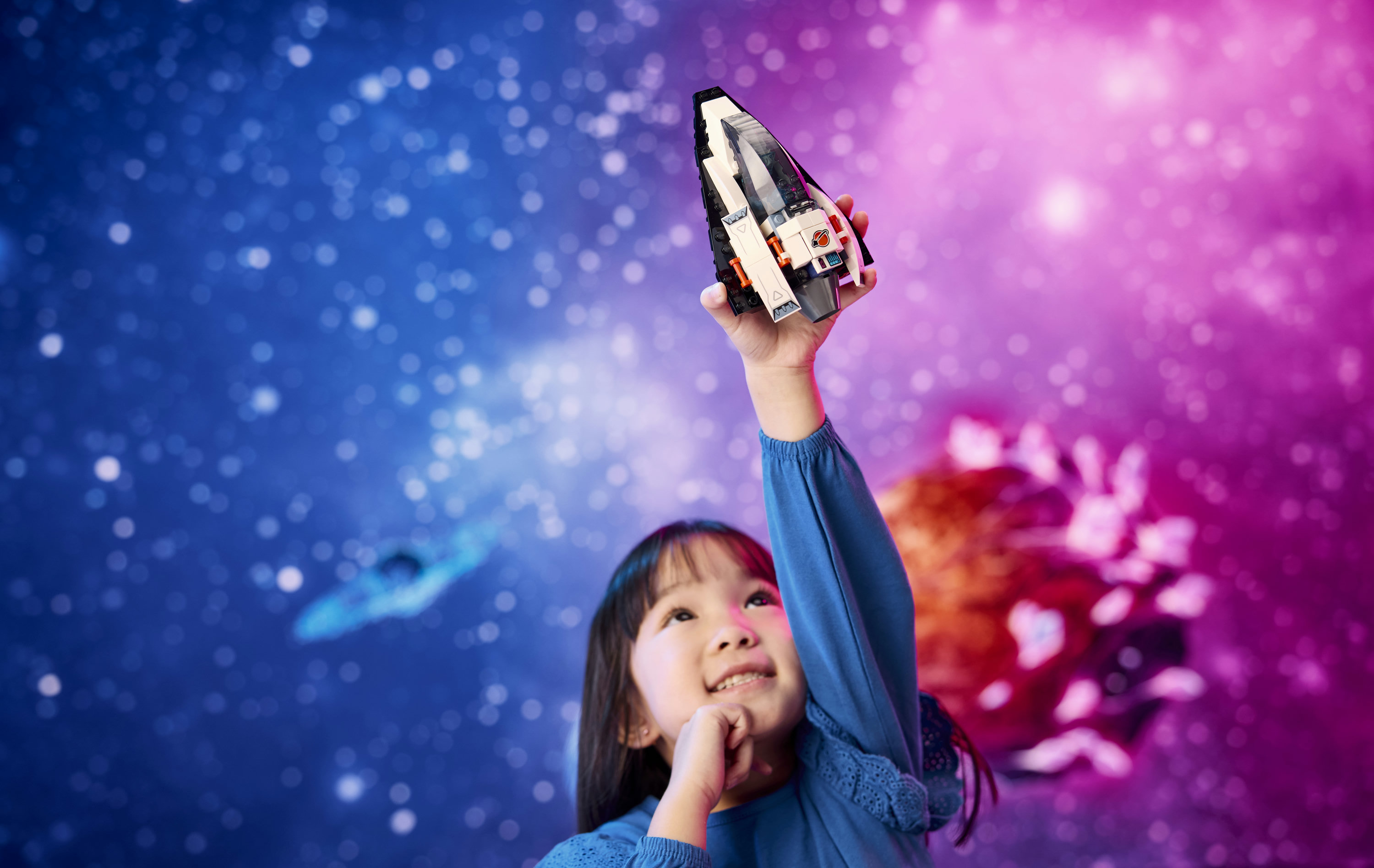 LEGO City 60429 Navetta Spaziale e Scoperta di Asteroidi, Gioco per Bambini 4+ con Astronave Giocattolo, Gru e 2 Minifigure