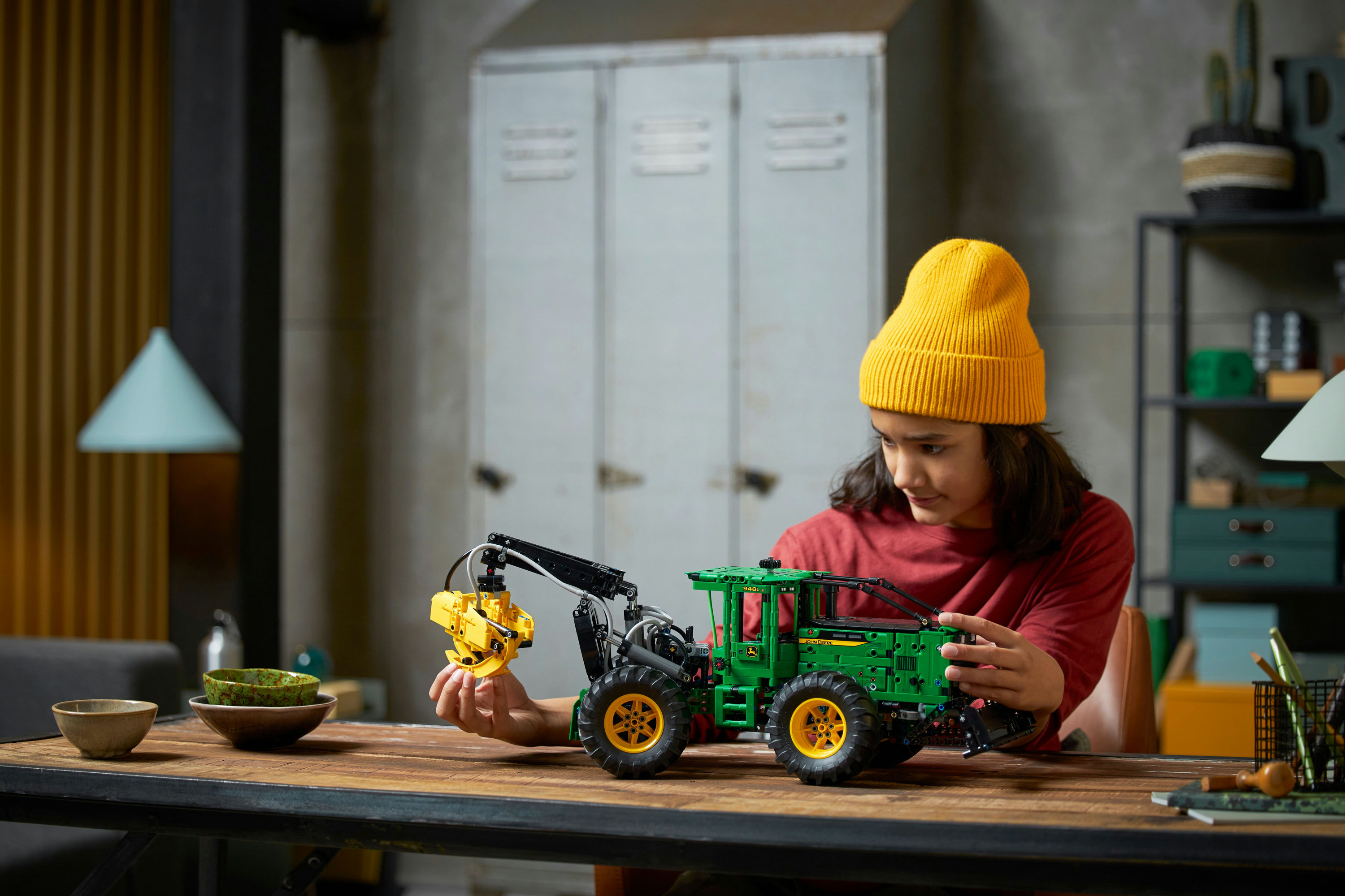 LEGO Technic Trattore John Deere 948L-II