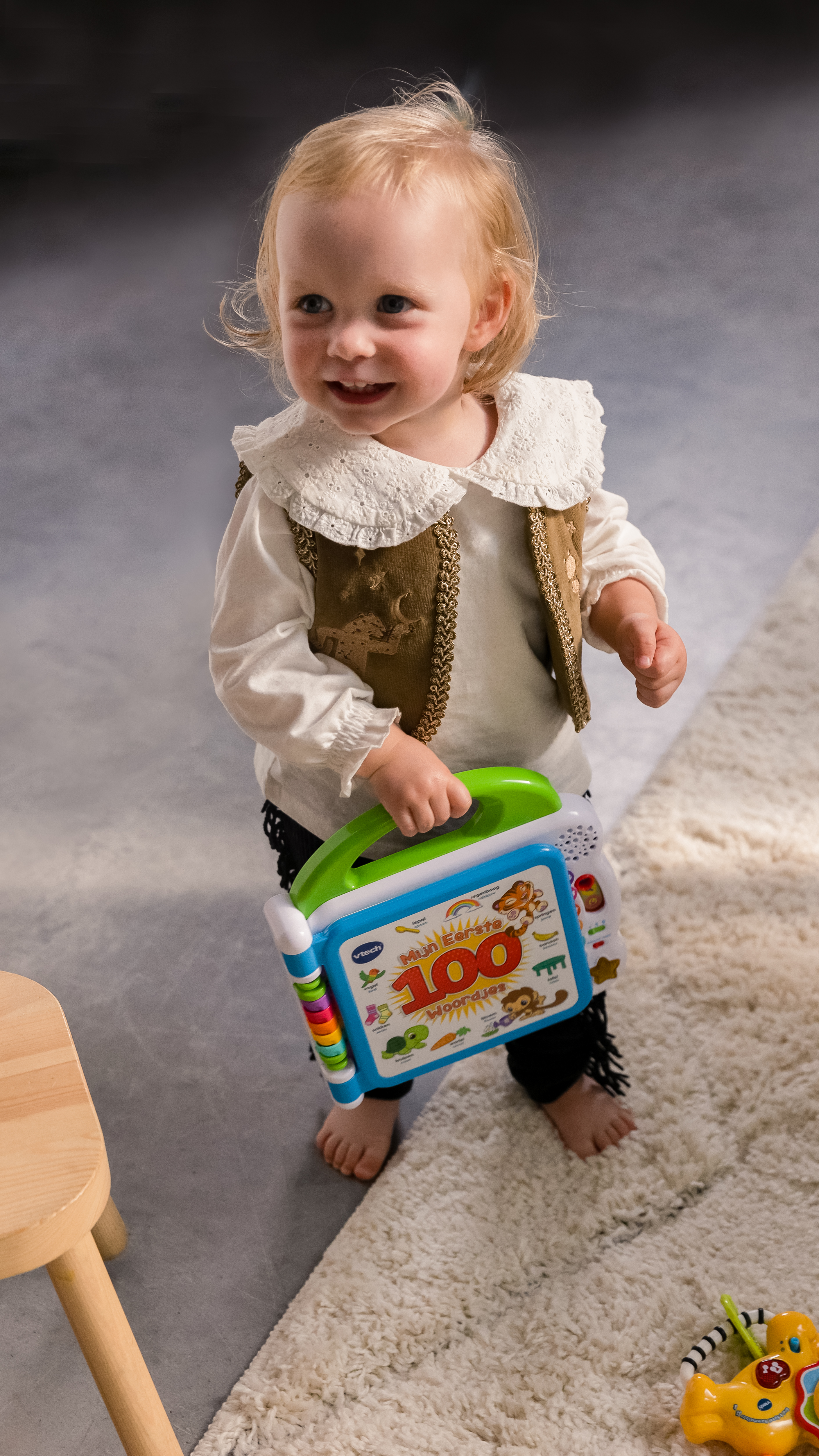 VTech Baby Il mio primo libro illustrato bilingue - Le mie prime 100 parole