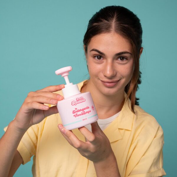 Nice Detergente Viso e Corpo Liquido detergente Donna 250 ml