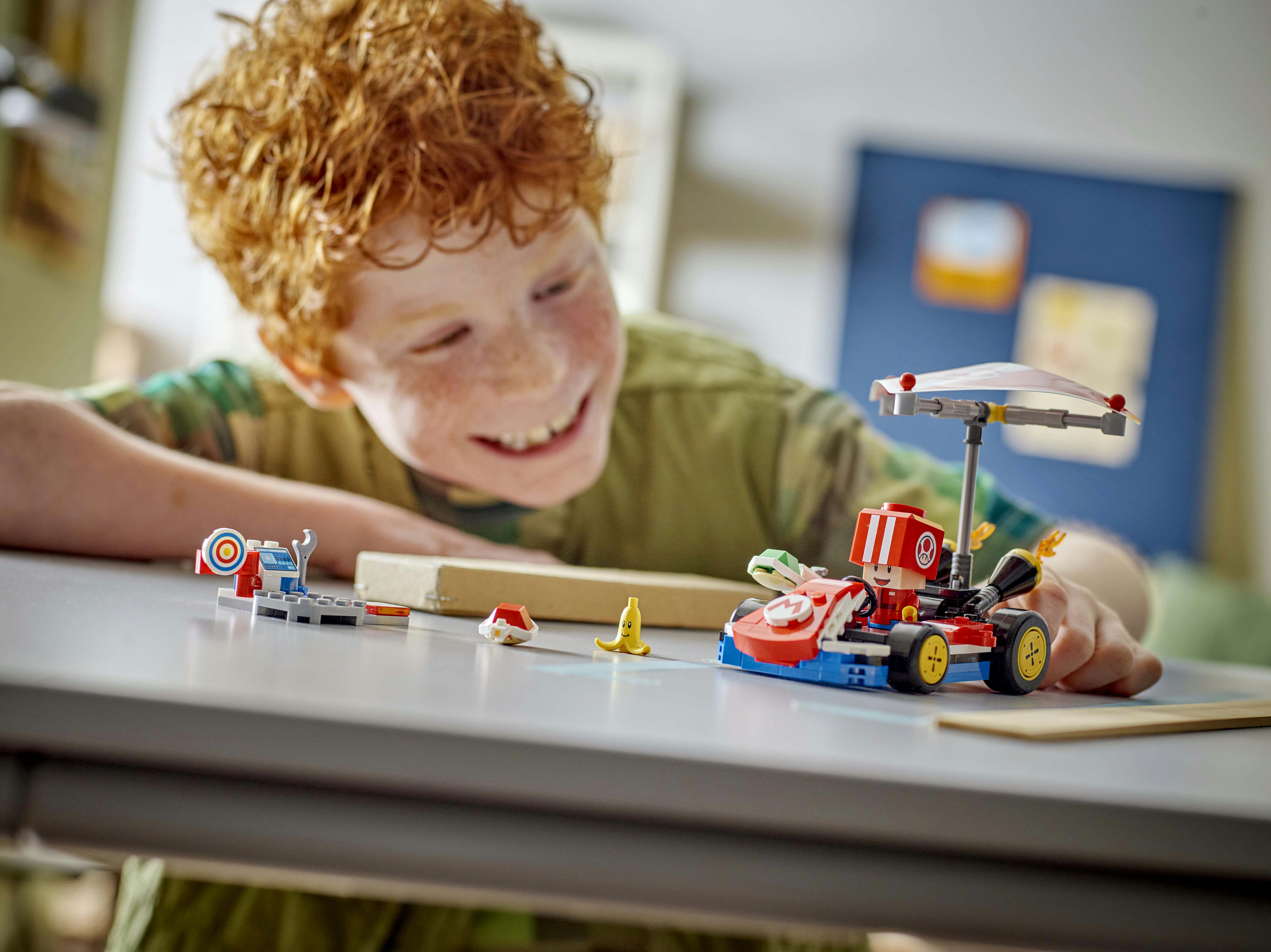 LEGO Super Mario 72032 Mario Kart : Kart Standard, Macchina Giocattolo con Toad, Giochi per Bambini 7+ Nintendo da Collezione