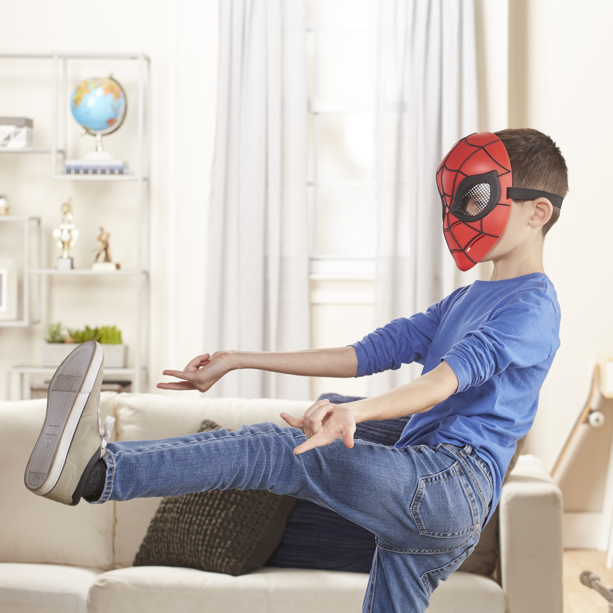 Maschera Di Spider-Man Hasbro Con Luci - Giocattolo Luminoso Per Bambini Dai 5 Anni, Costume Role Play - Foto 11