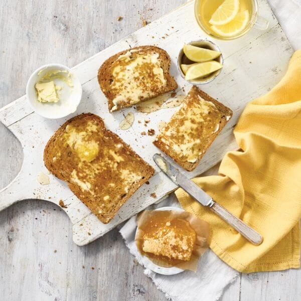 Ariete 155 Tostapane Vintage 2 fette di pane - con pinze - 6 livelli di tostatura - 810 Watt- Acciaio Inox - Linea Vintage - Beige