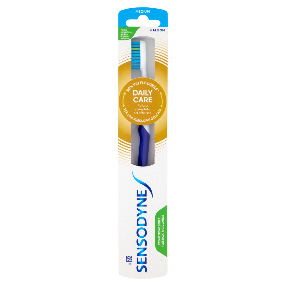 Sensodyne Spazzolino per Denti Sensibili Daily Care Controlla l'Accumulo di Placca con Setole Medie