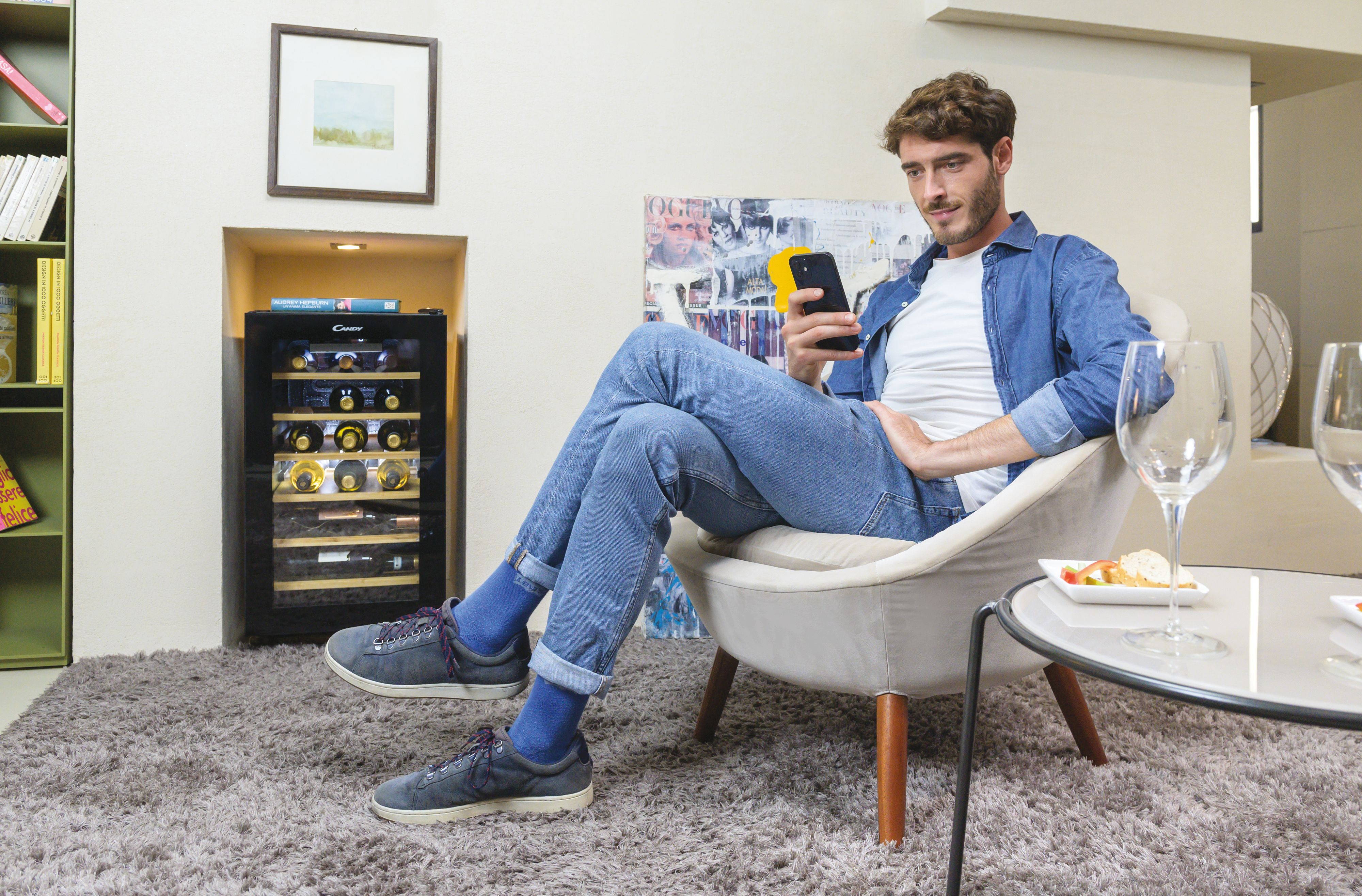 Candy DiVino CWC 021 ELSP/N Cantinetta vino con compressore Libera installazione Nero 21 bottiglia/bottiglie