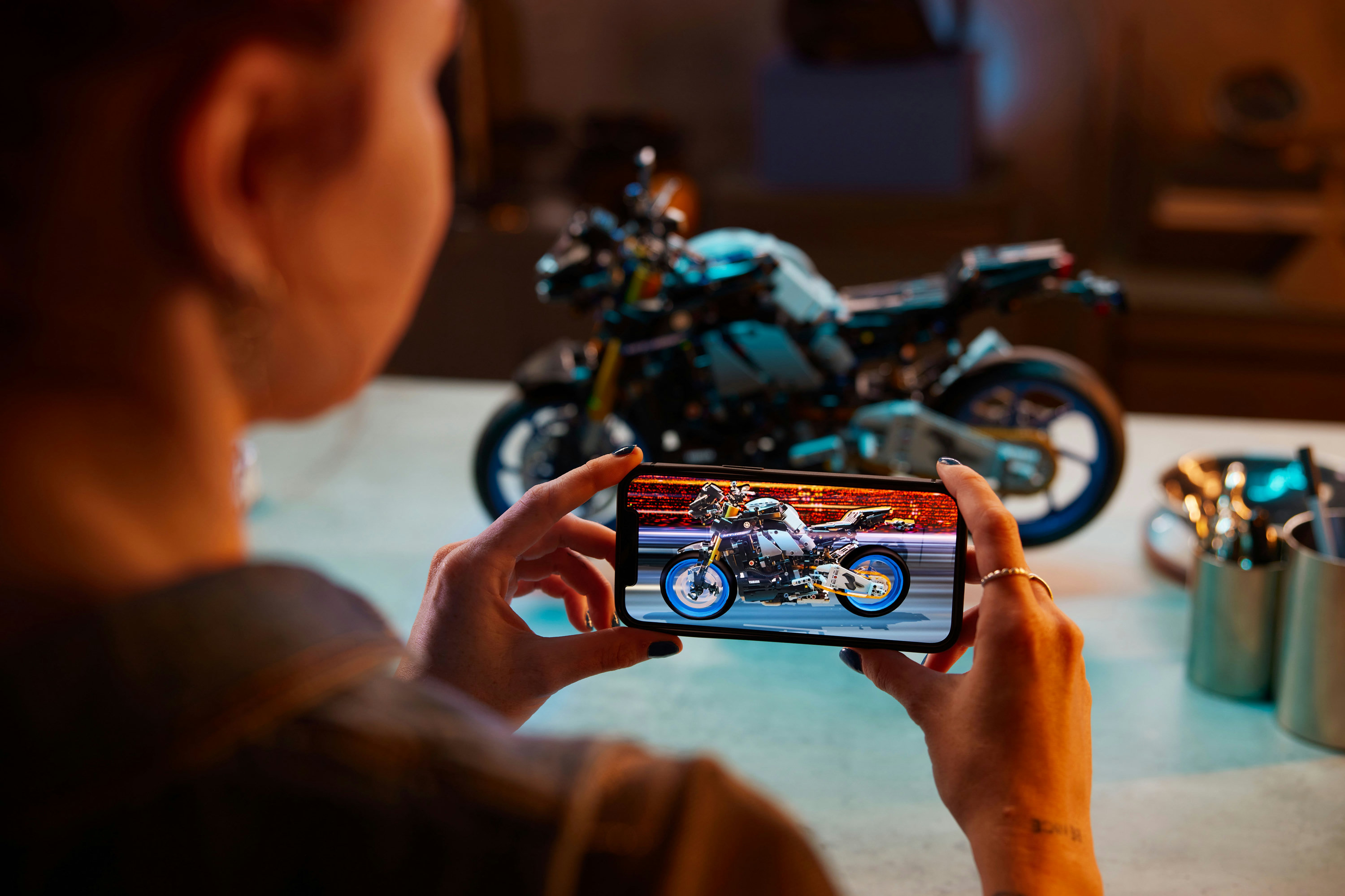 LEGO Technic Yamaha MT-10 SP