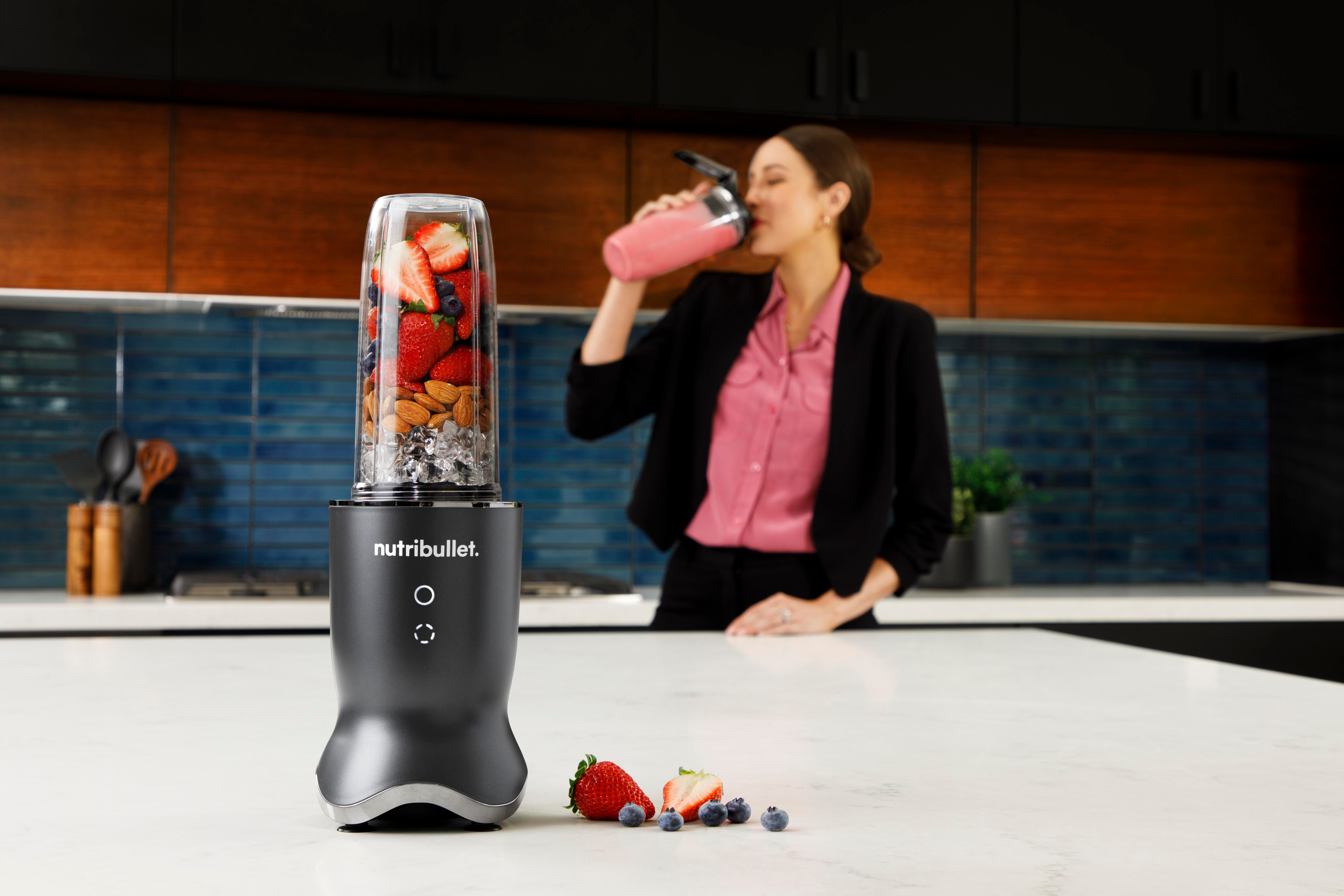 NutriBullet NB1206DGCC 0,9 L Frullatore da tavolo 1200 W Nero, Trasparente