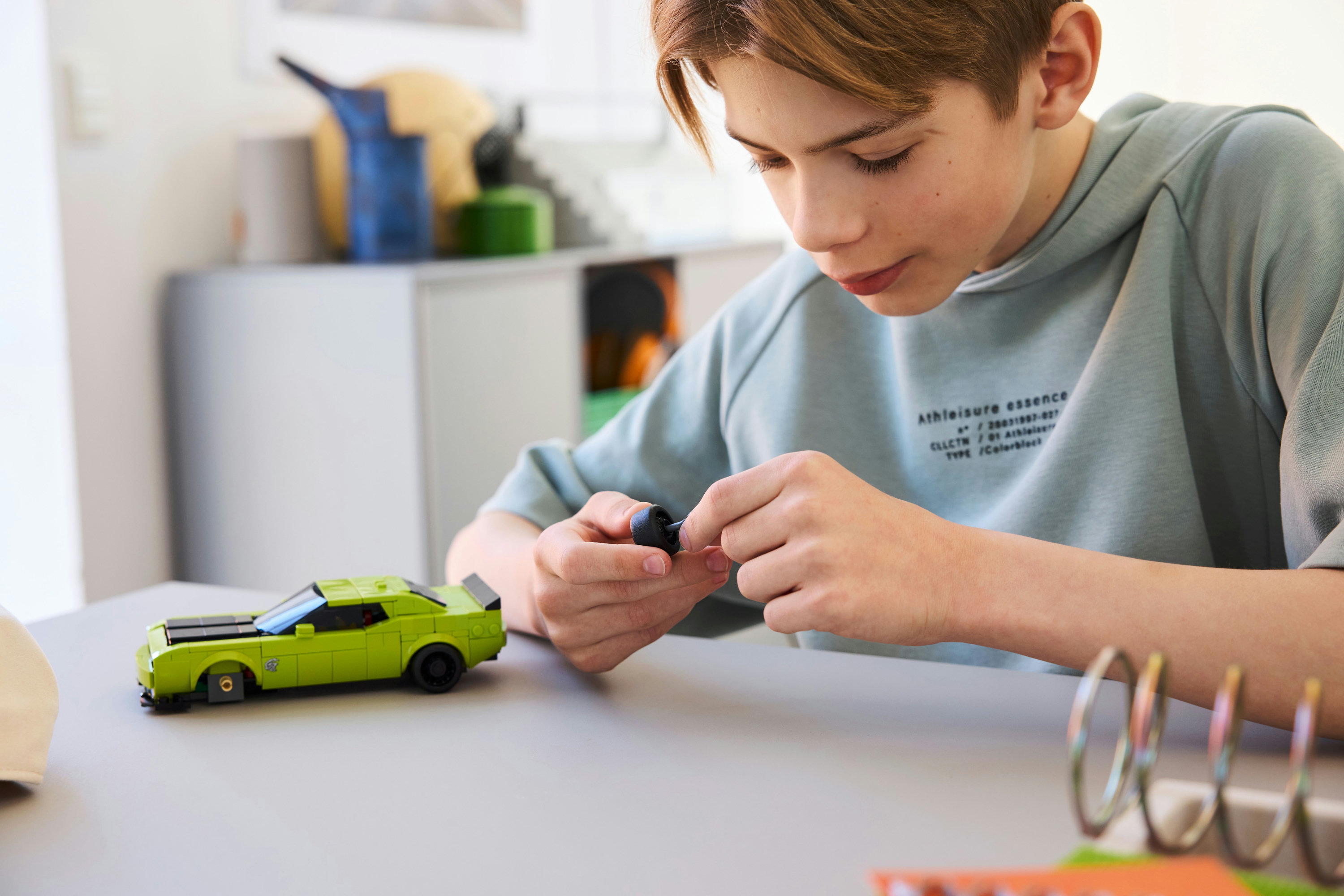 LEGO Speed Champions Sports Car Dodge Challenger SRT Hellcat