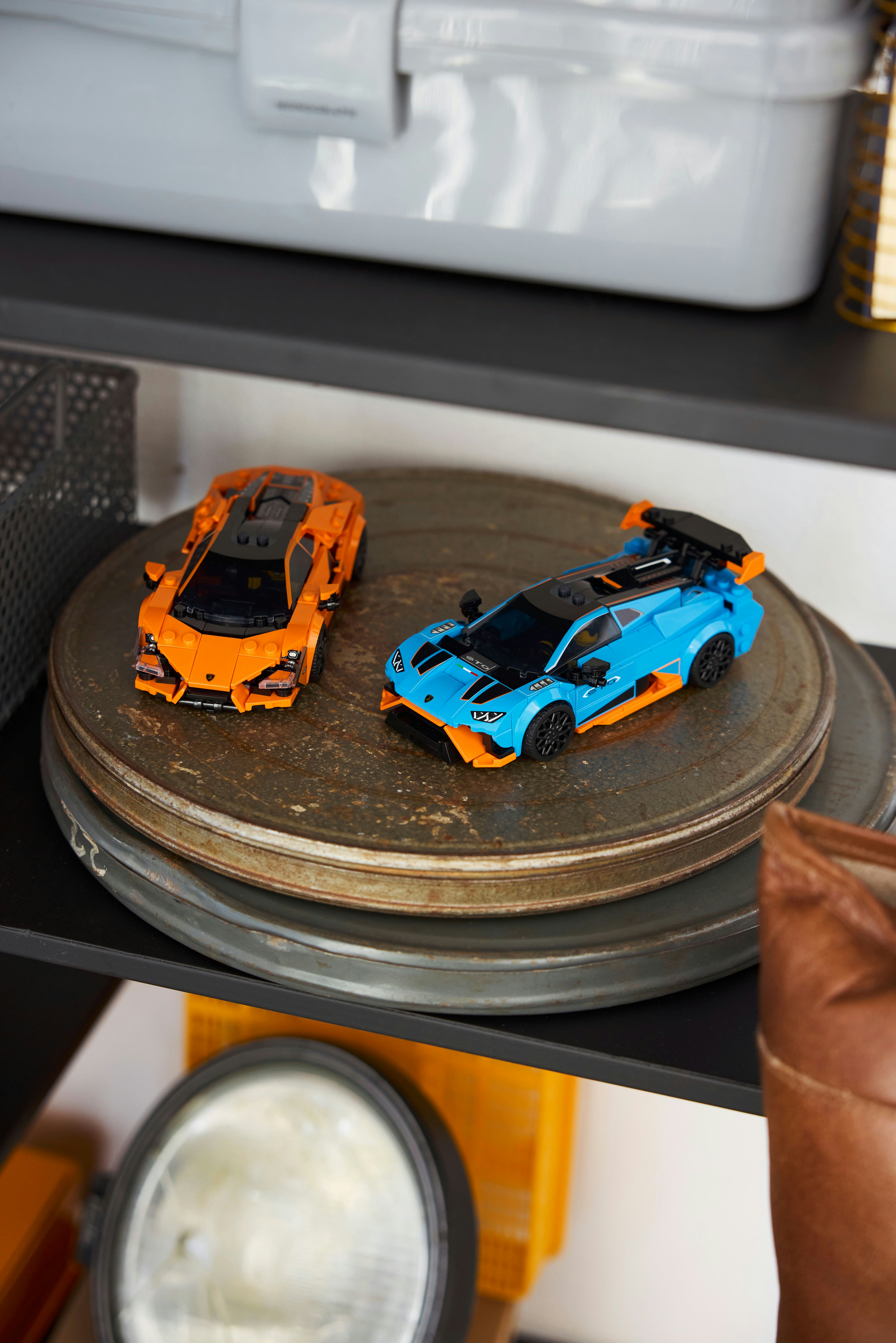 LEGO Speed Champions Lamborghini Revuelto e Hurac&aacute;n STO