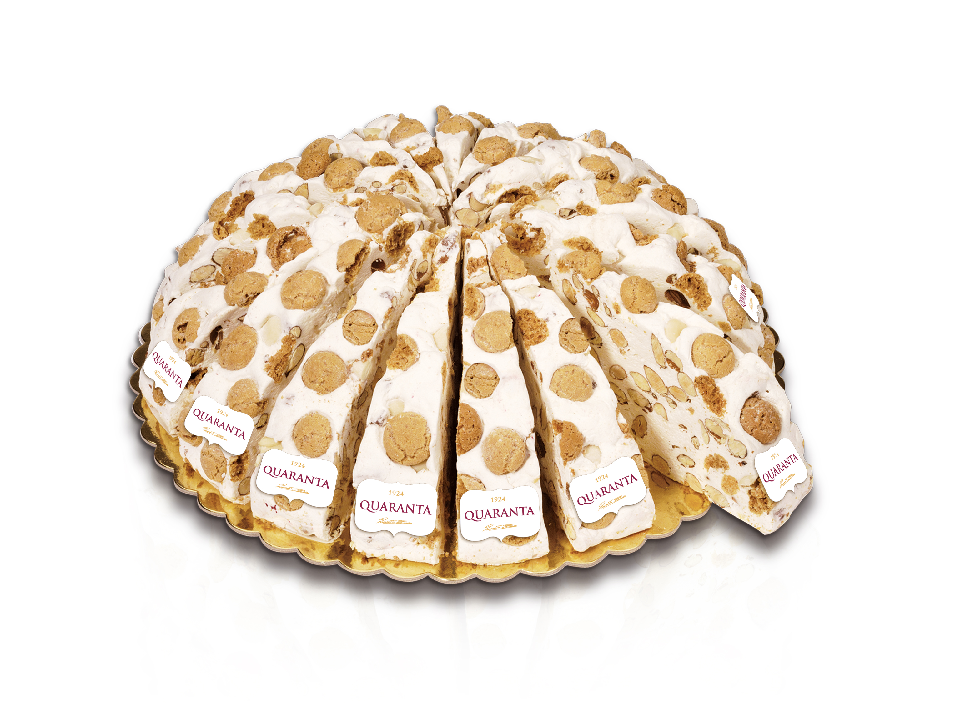 Fetta di torrone tenero con amaretti