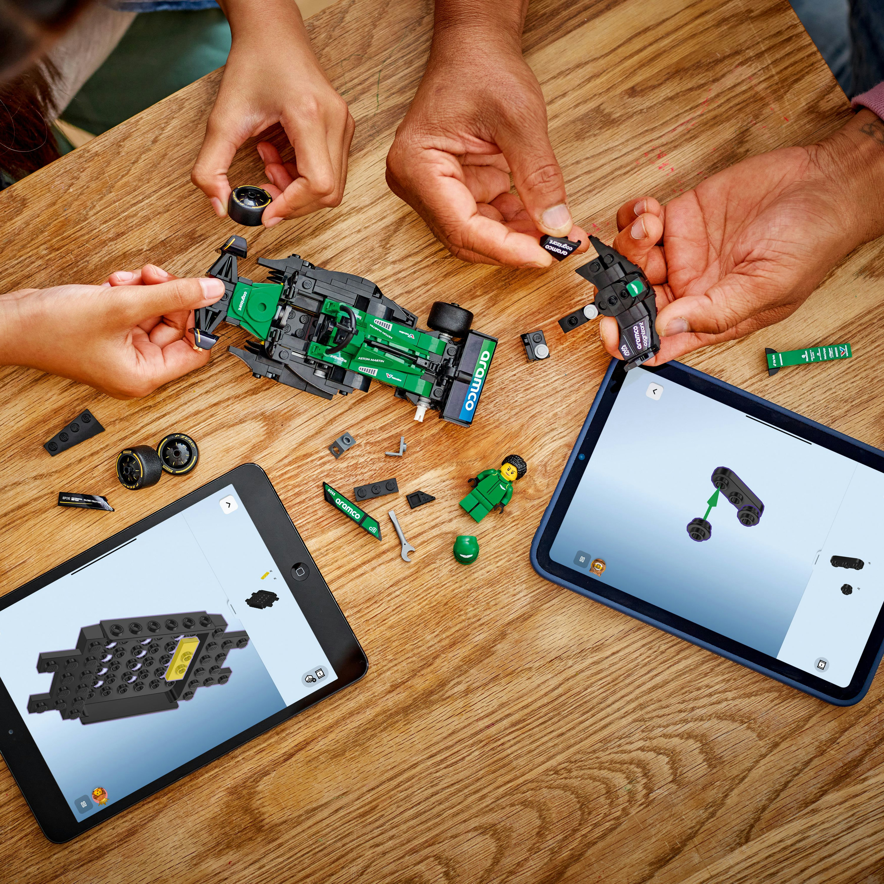 LEGO Speed Champions Auto da corsa Aston Martin Aramco F1&reg; AMR24