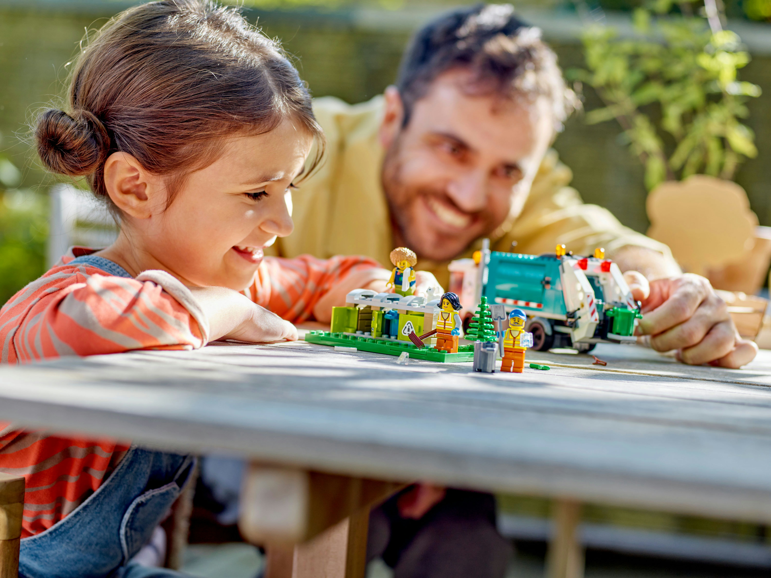 LEGO City Camion per il riciclaggio dei rifiuti