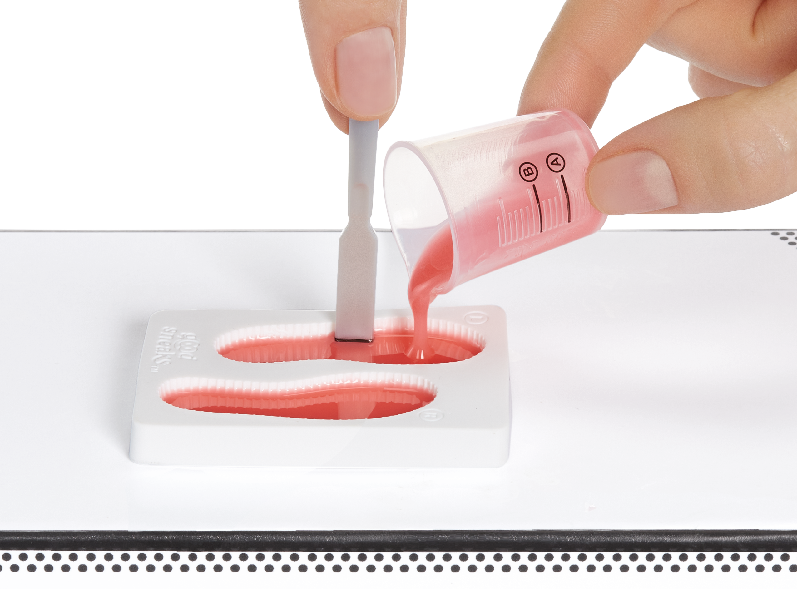 Miniverse Make It Mini Sneakers in PDQ