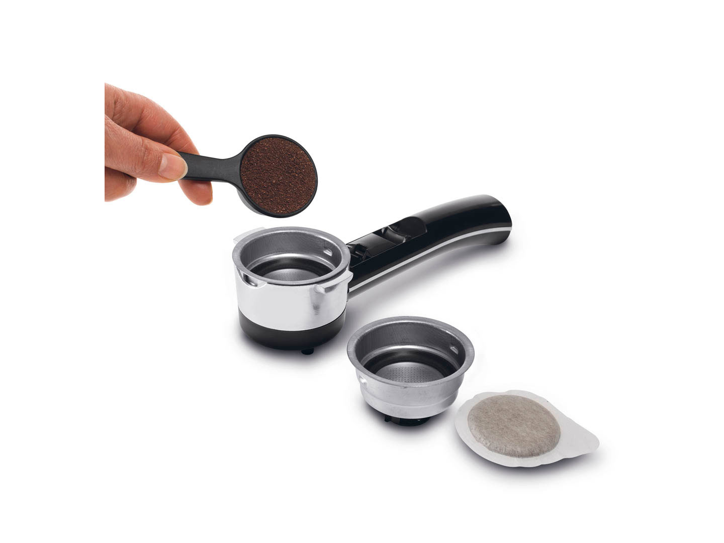 De&rsquo;Longhi ICONA ECO311.BK Macchina da Caff&egrave; Manuale Espresso e Cappuccino, Compatibile con Polvere o Cialde E.S.E., Spegnimento Automatico, Serbatoio Estraibile da 1.4L, Potenza 1100W, Nero