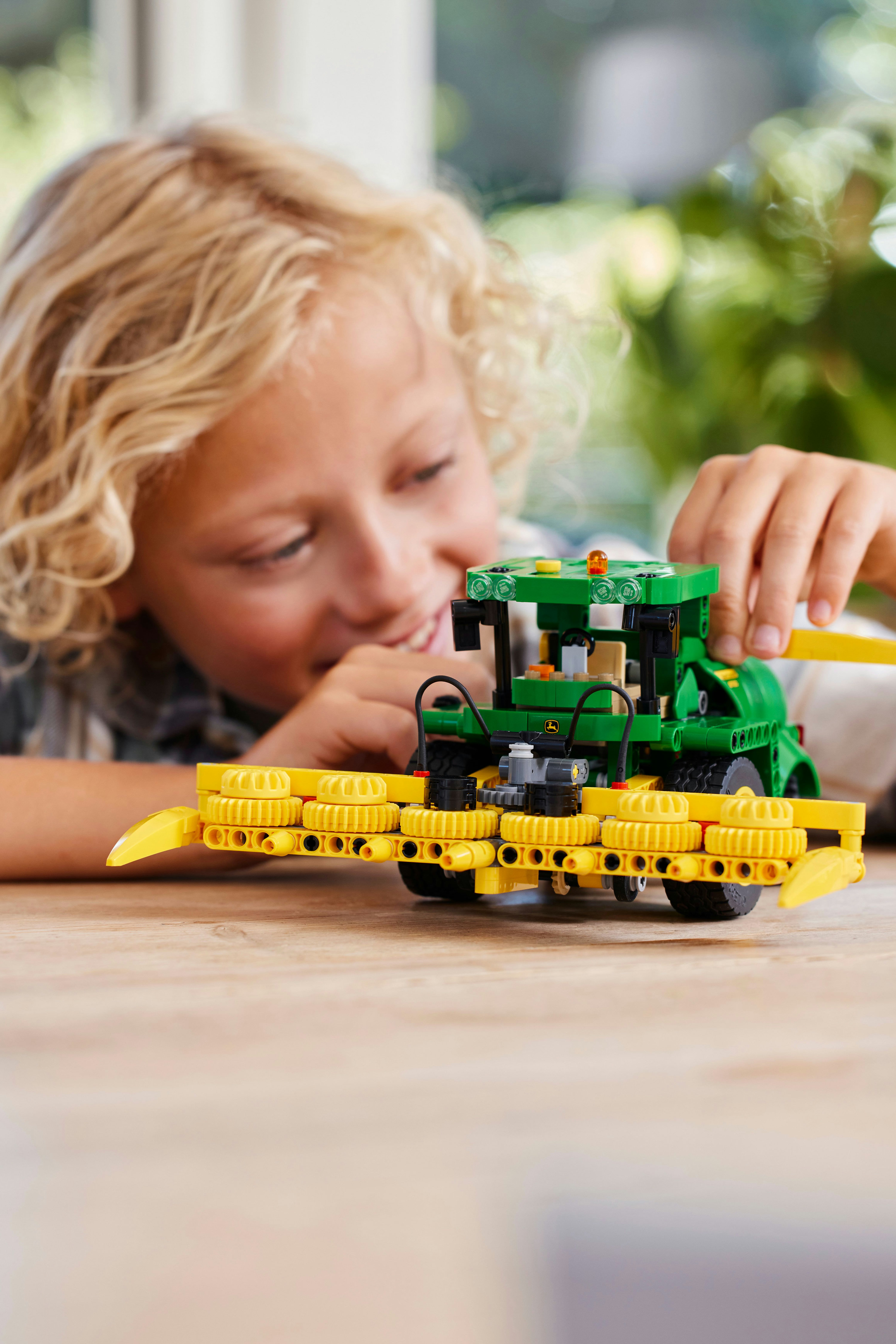 LEGO Technic John Deere 9700 Forage Harvester