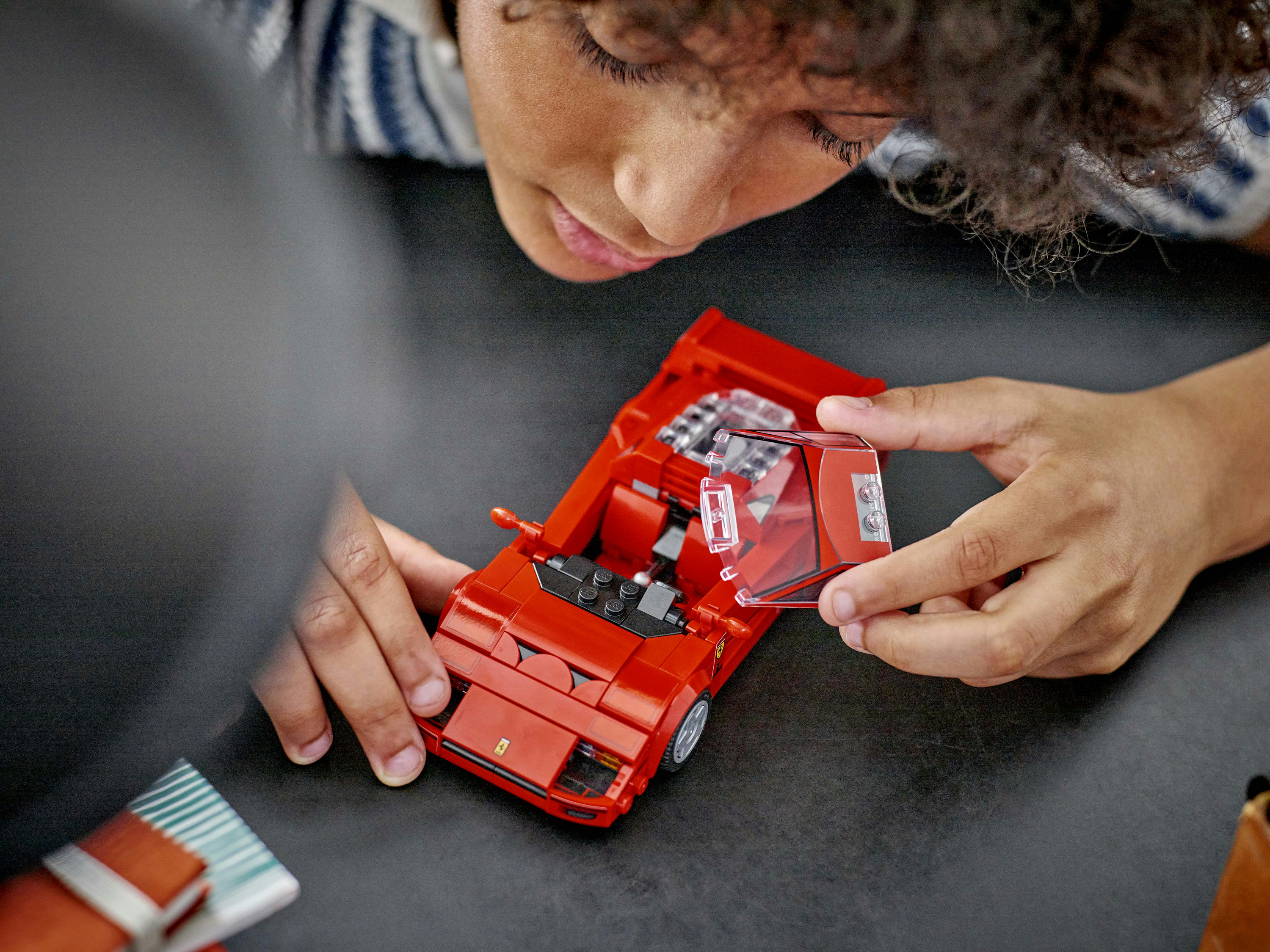LEGO Speed Champions 76934 Supercar Ferrari F40, Modellino di Auto Sportiva, Macchina Giocattolo da Collezione per Bambini 9+