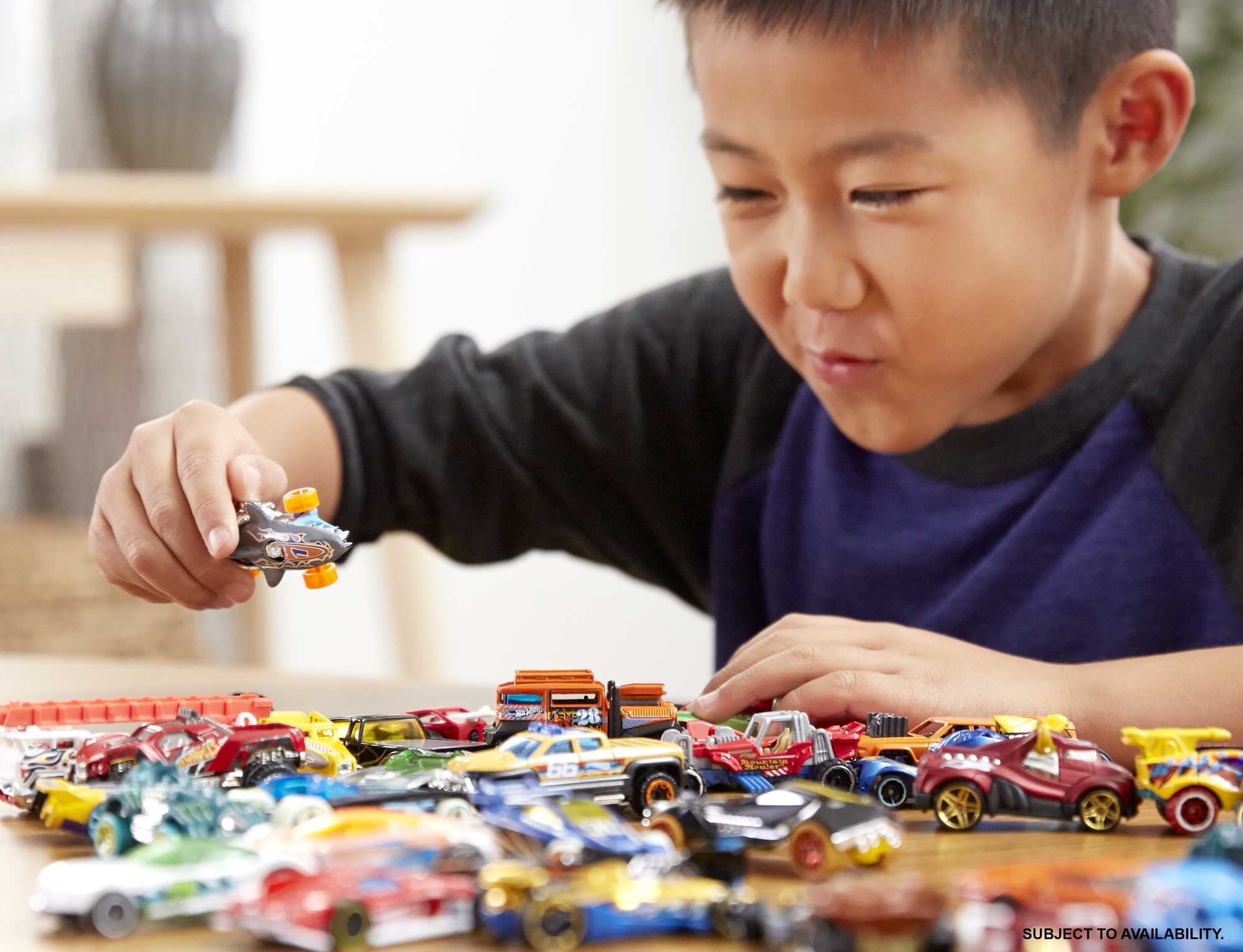 Hot Wheels H7045 veicolo giocattolo